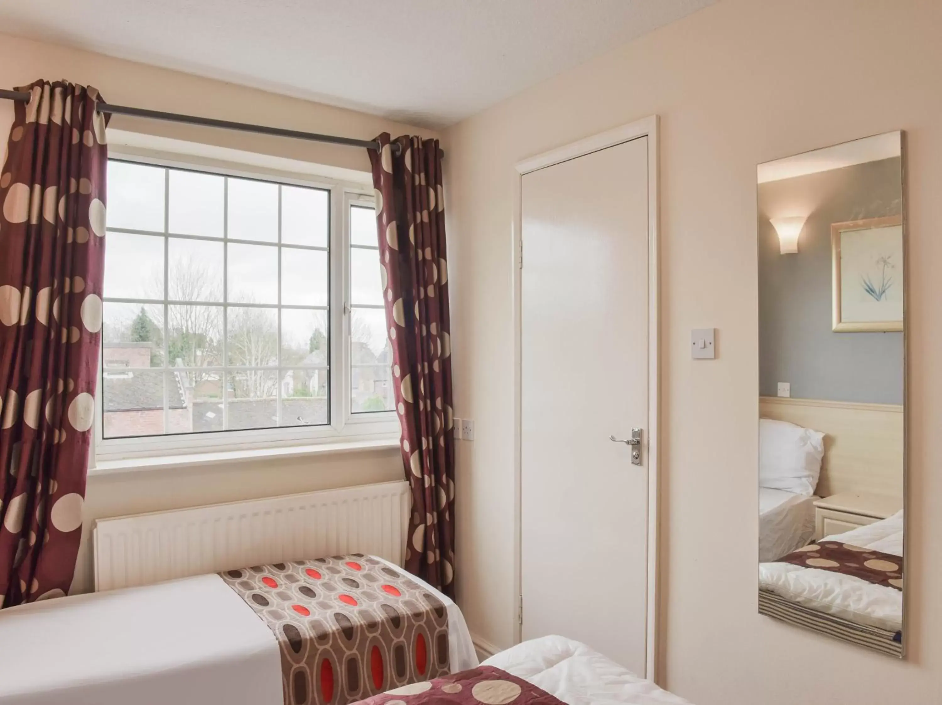 Family Double Room in Shilton Inn By OYO Leicester Family Double Room in Shilton Inn By OYO Leicester