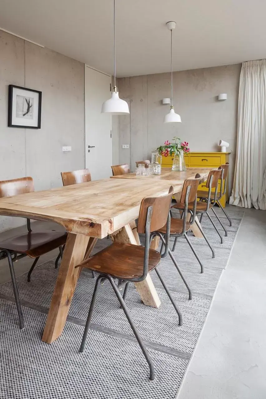 Dining area in MOoij Bed en Breakfast