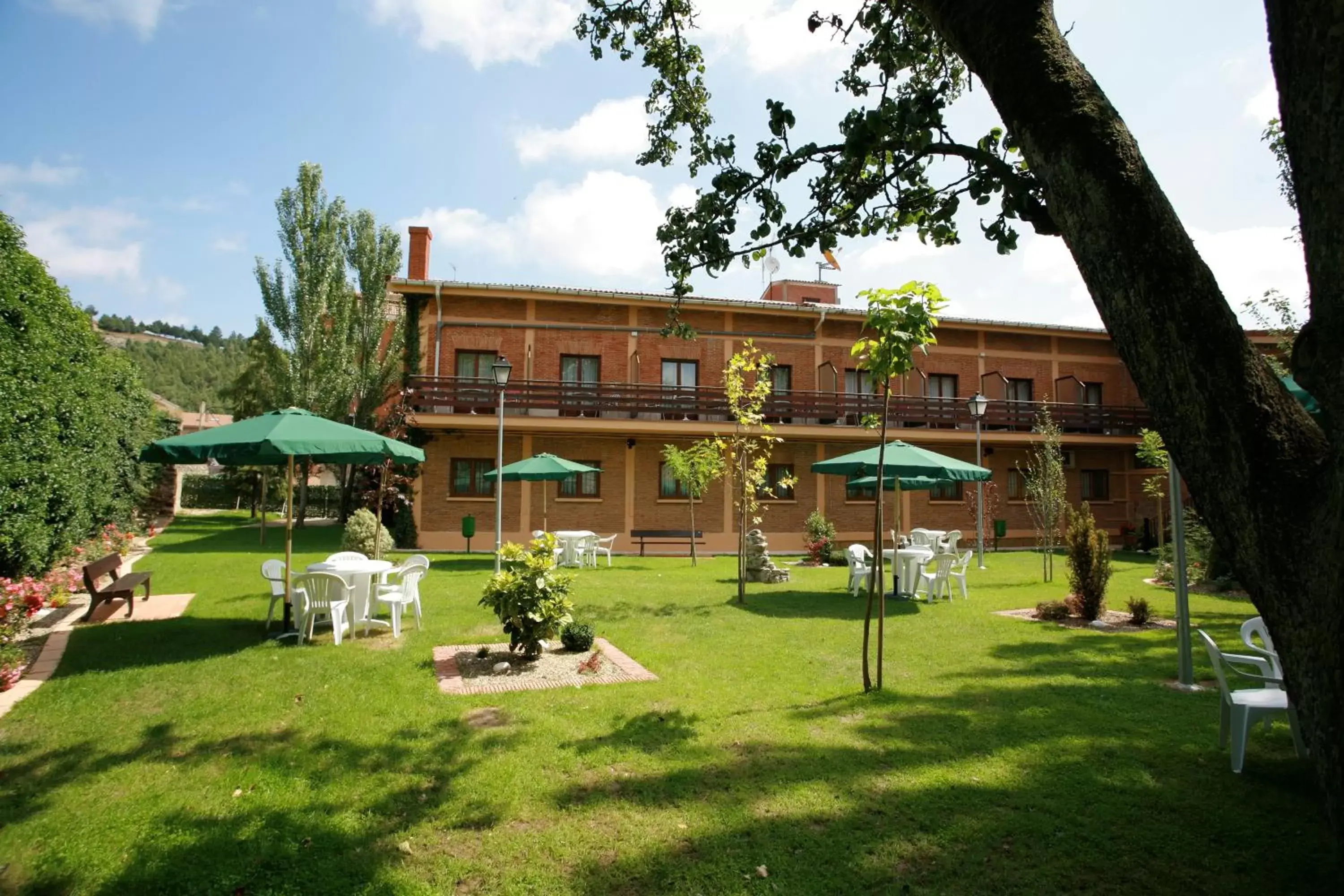 Facade/entrance, Property Building in Hotel Valentin