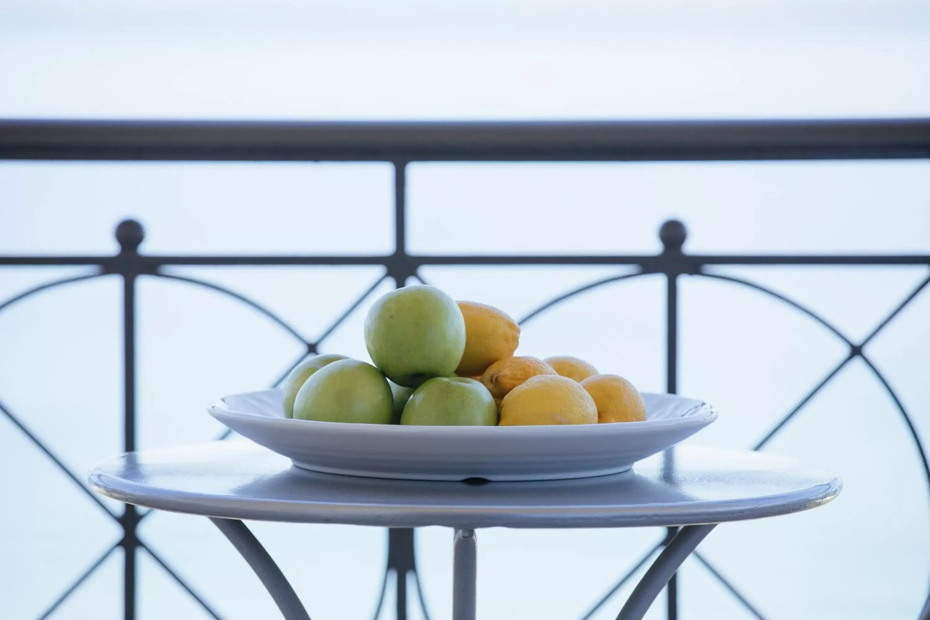 Balcony/Terrace, Food in Akti Taygetos - Conference Resort