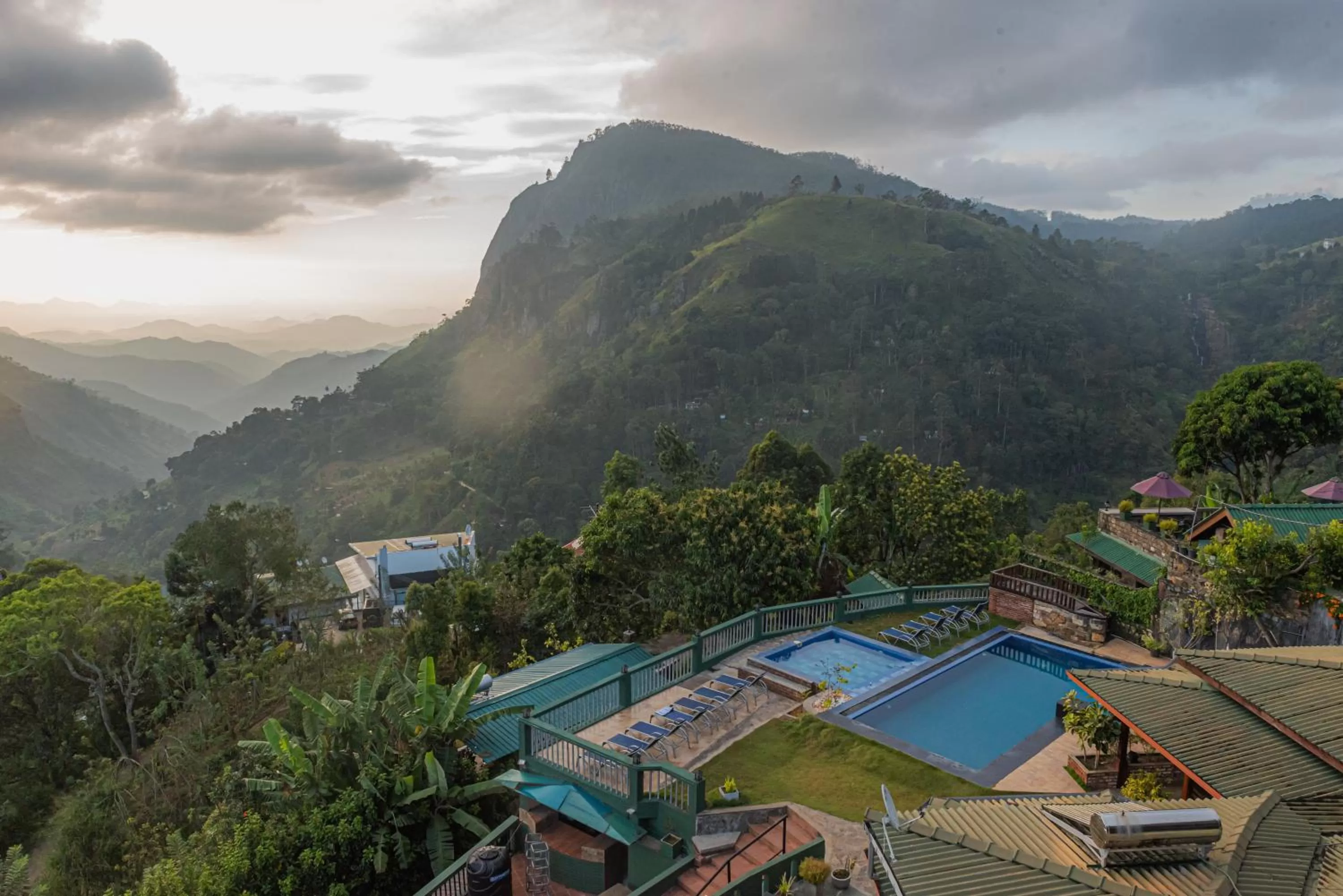 Swimming pool in Ravana Range Ella