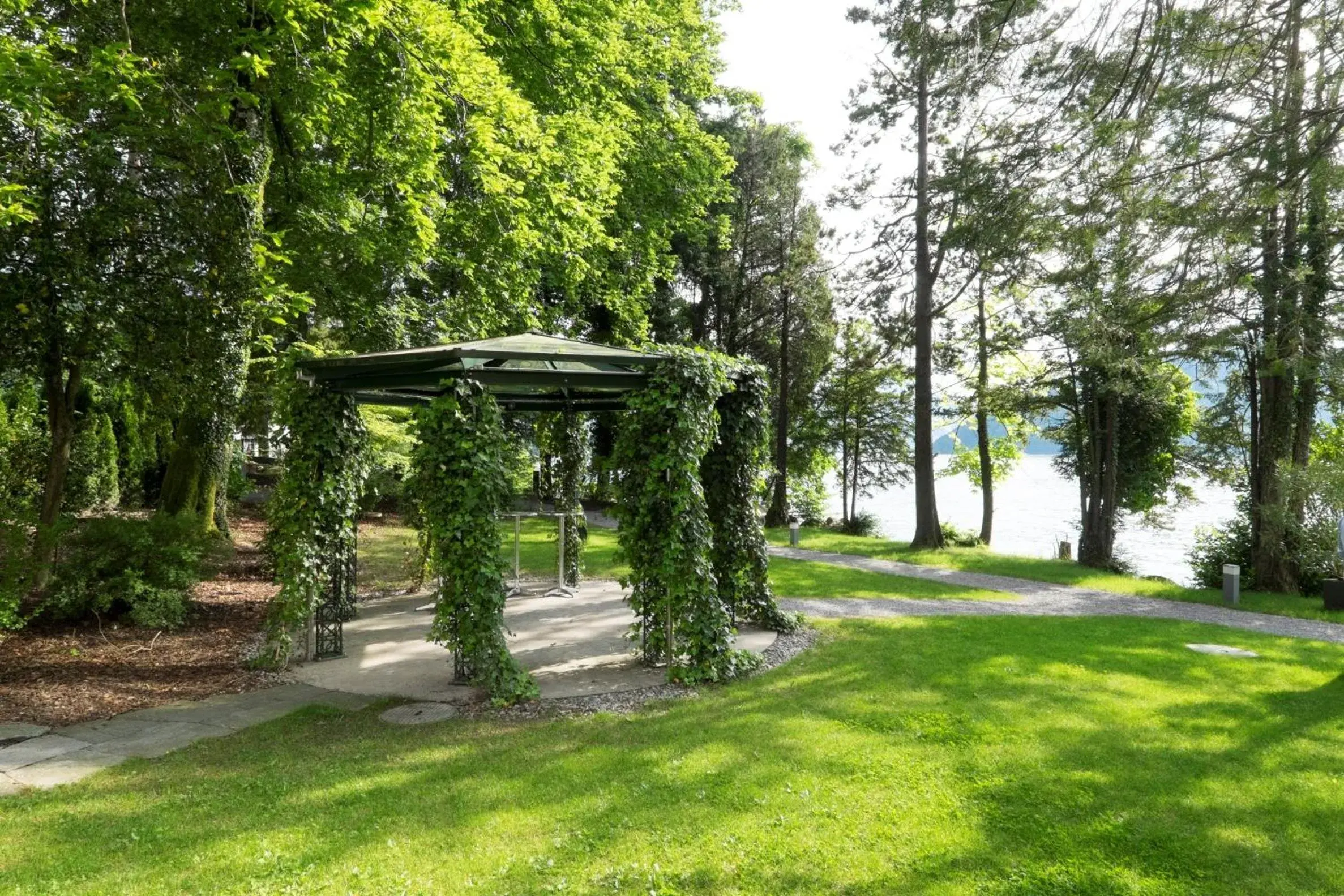 Garden in Hotel Vitznauerhof