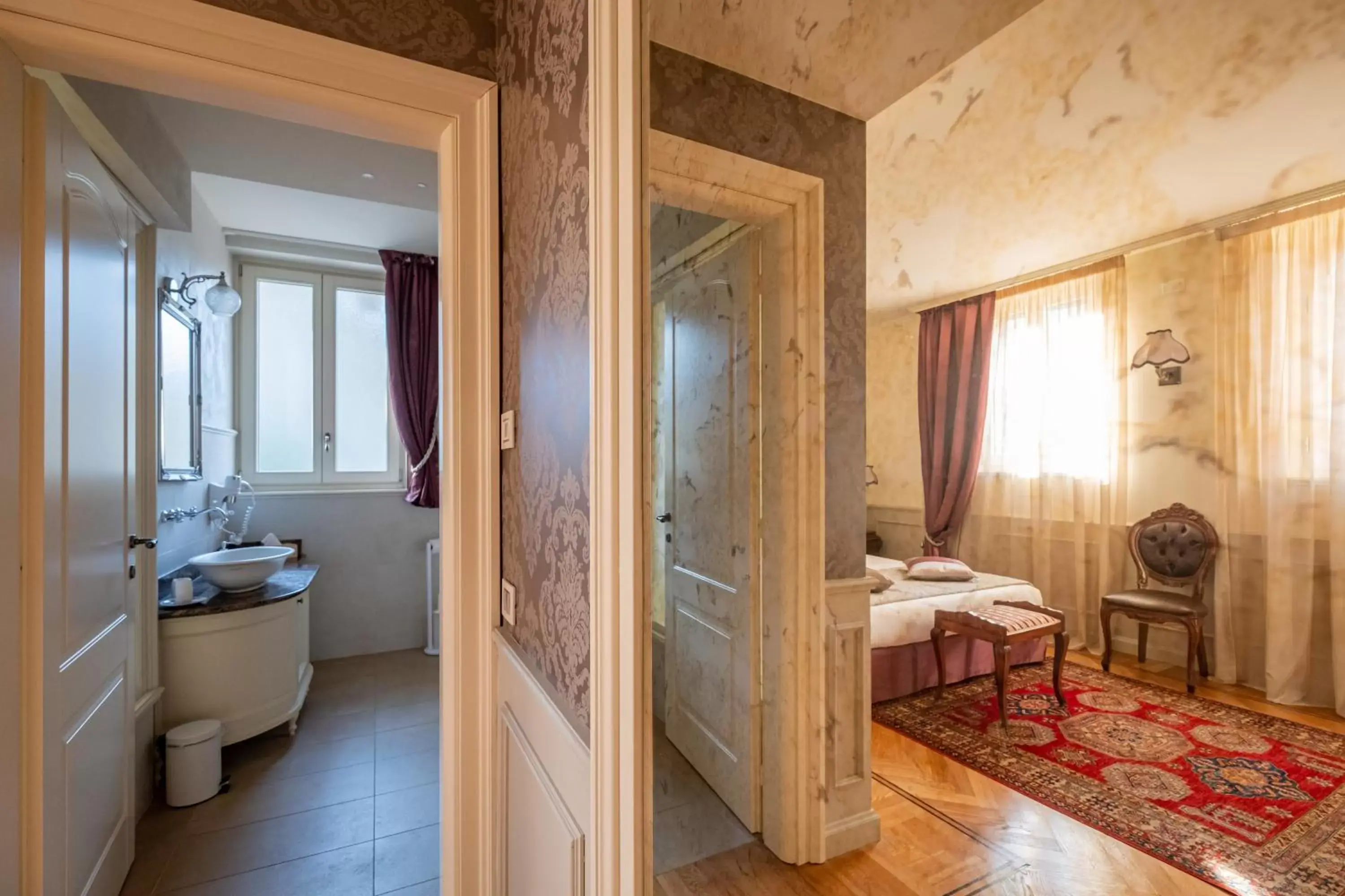 Photo of the whole room, Bathroom in Relais Colle San Pietro