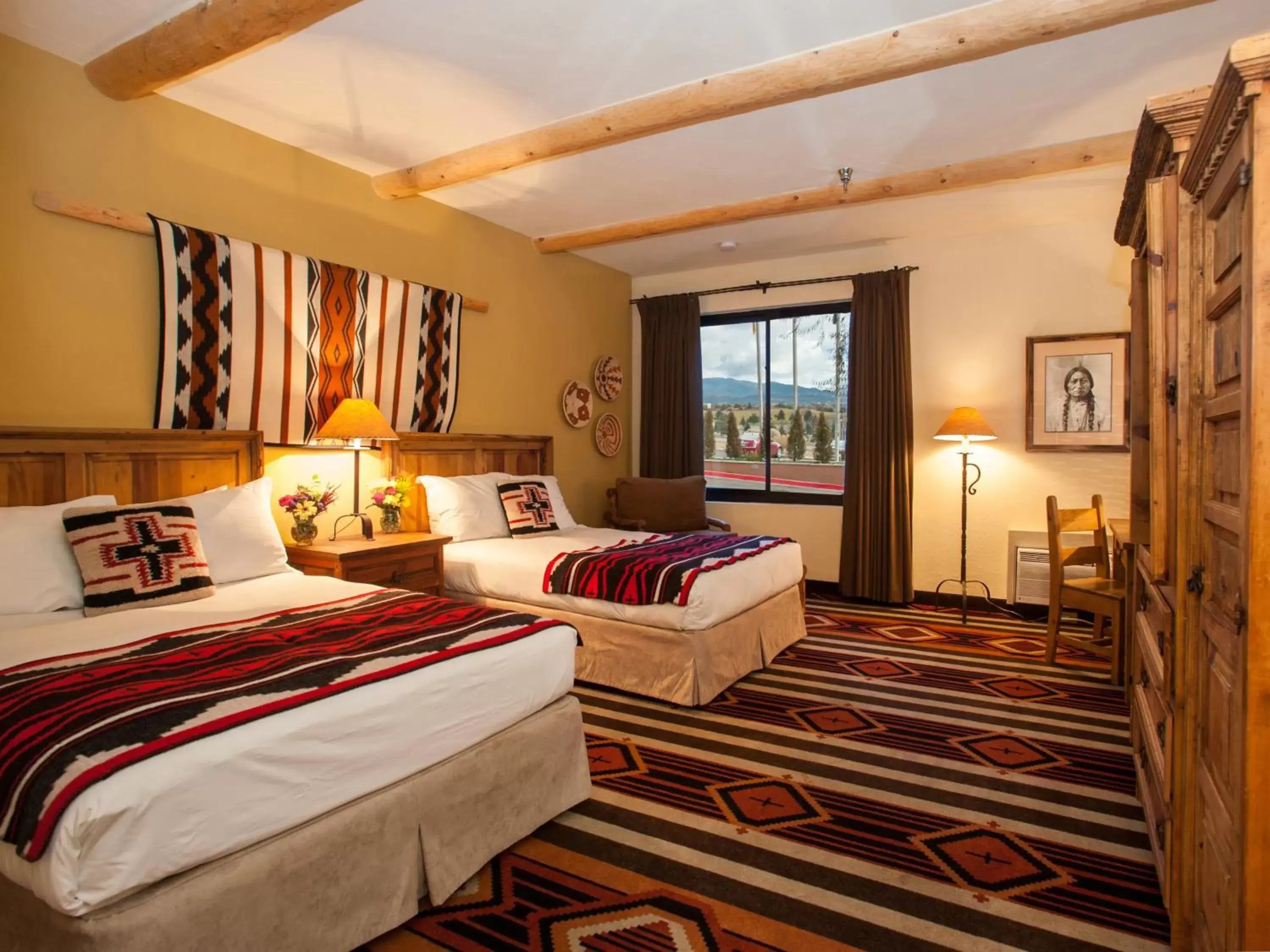 Day, Bed in The Lodge at Santa Fe