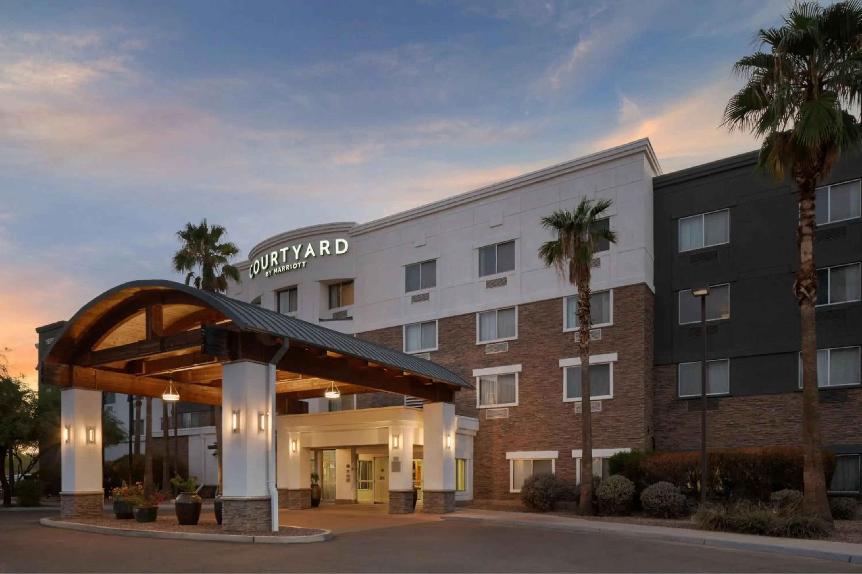 Property Building in Courtyard by Marriott Phoenix West/Avondale