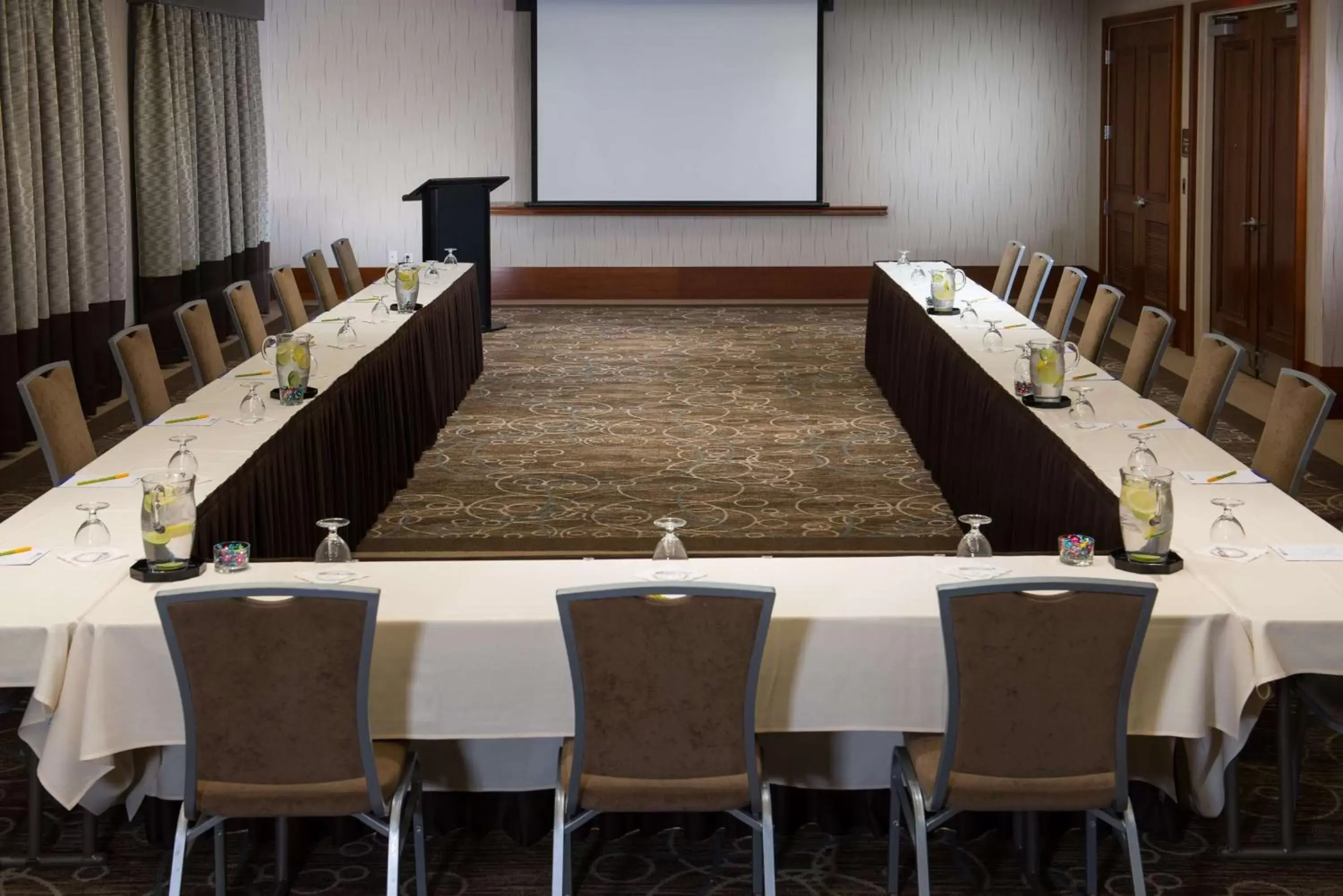 Meeting/conference room, Business Area/Conference Room in Hilton Garden Inn Portsmouth Downtown