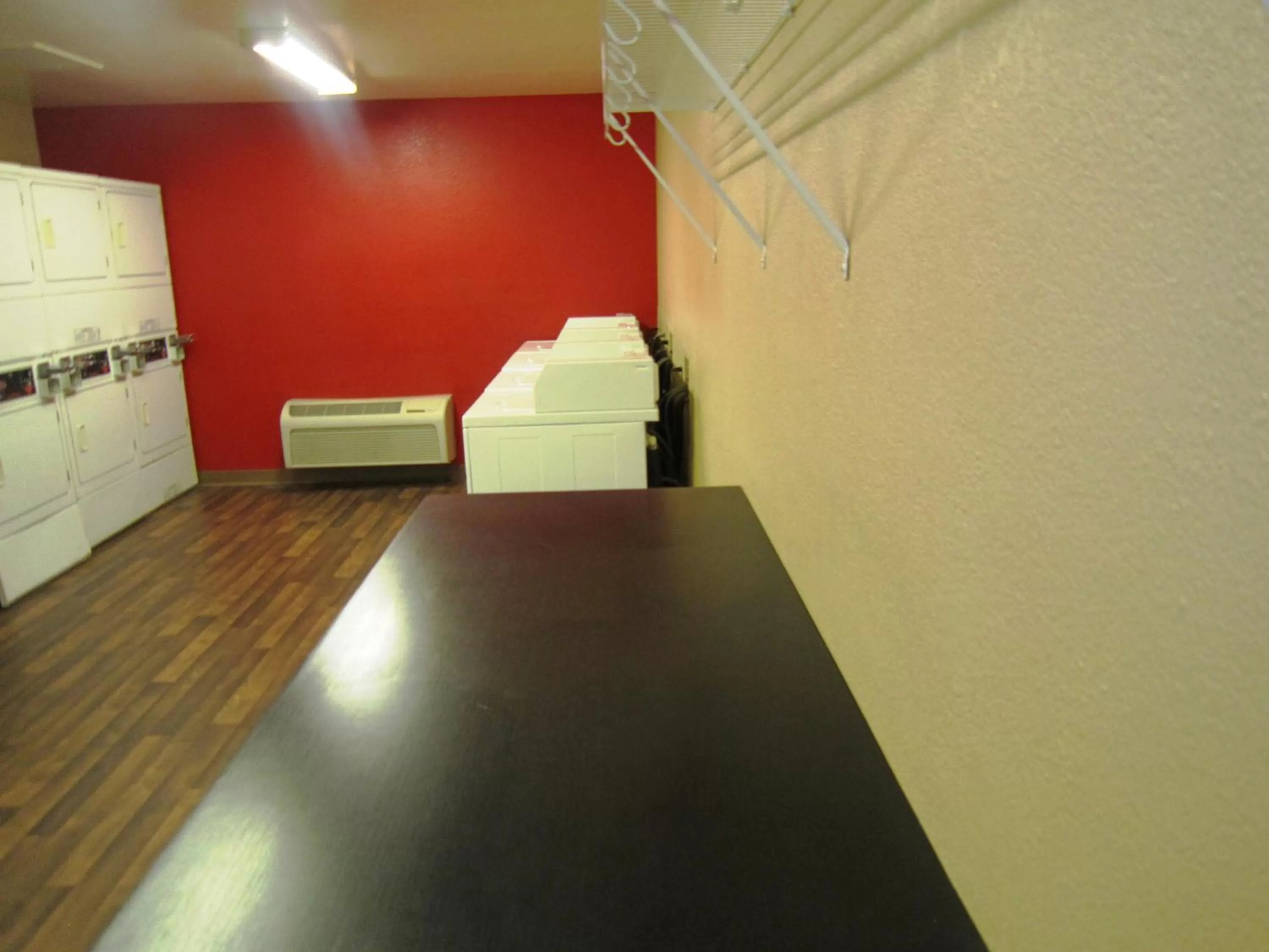 Other, Bed in Extended Stay America Suites - New Orleans - Metairie