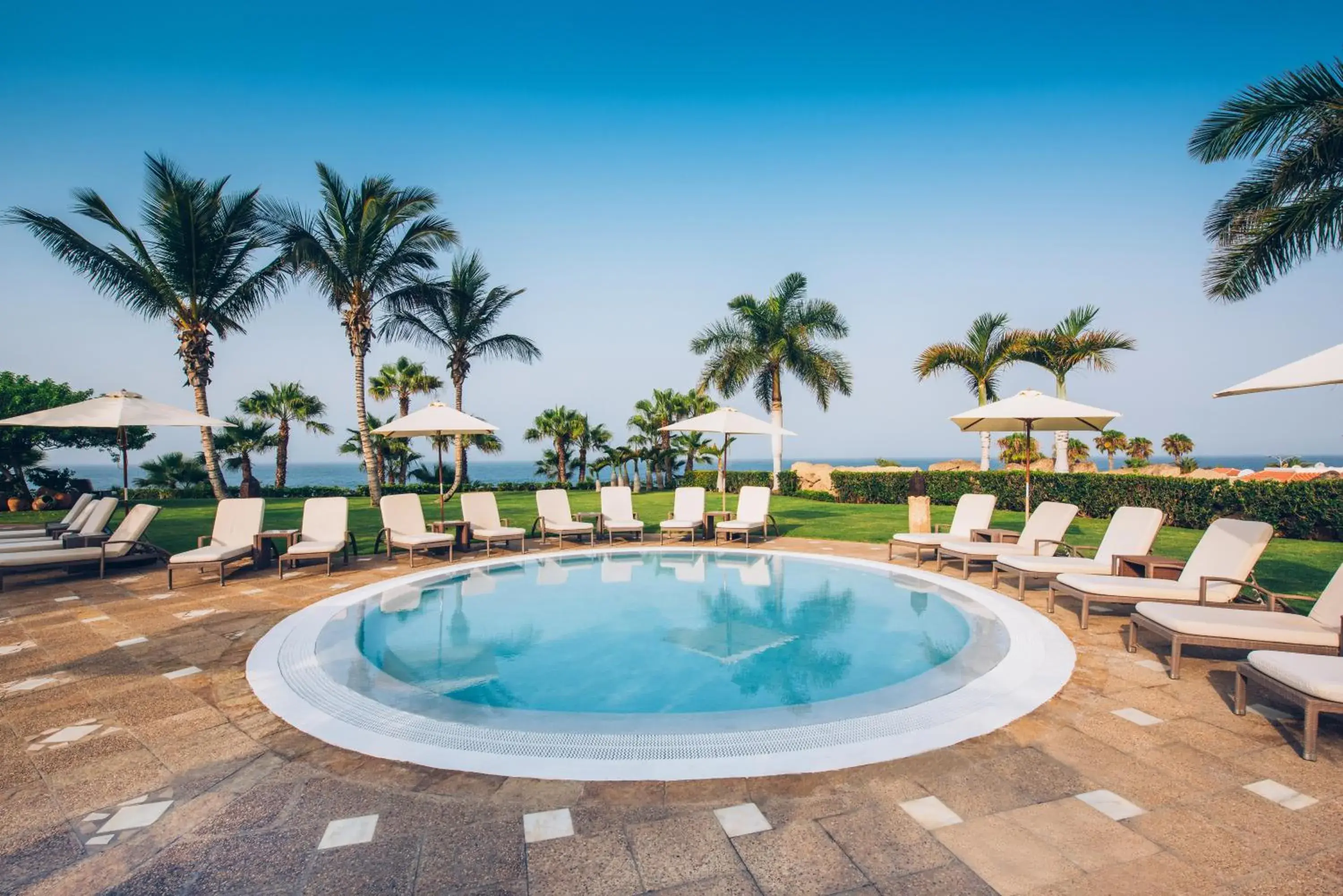 Swimming pool in JOIA El Mirador by Iberostar -Adults Only Swimming pool in JOIA El Mirador by Iberostar -Adults Only