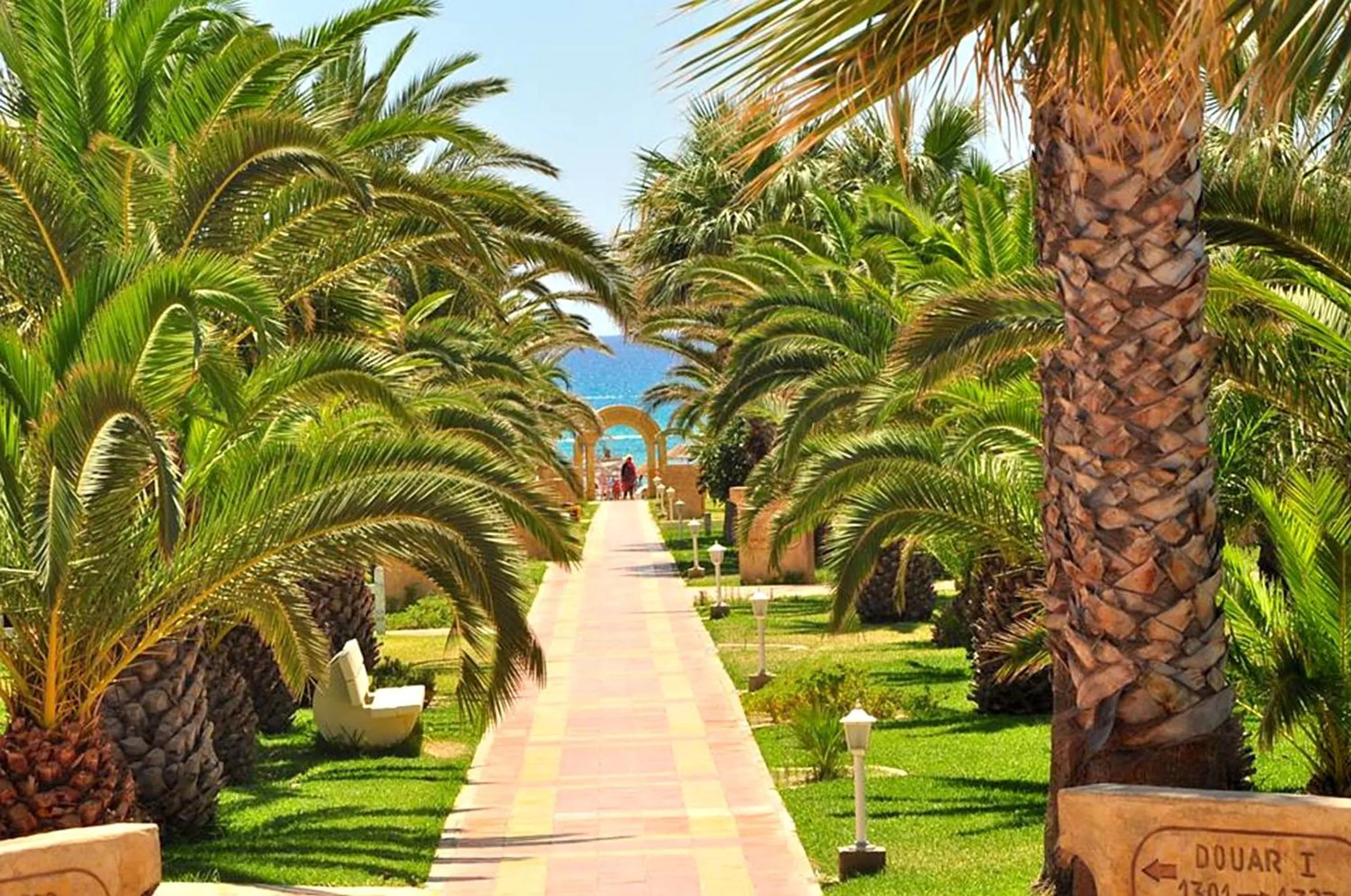 Property building in Dar Khayam