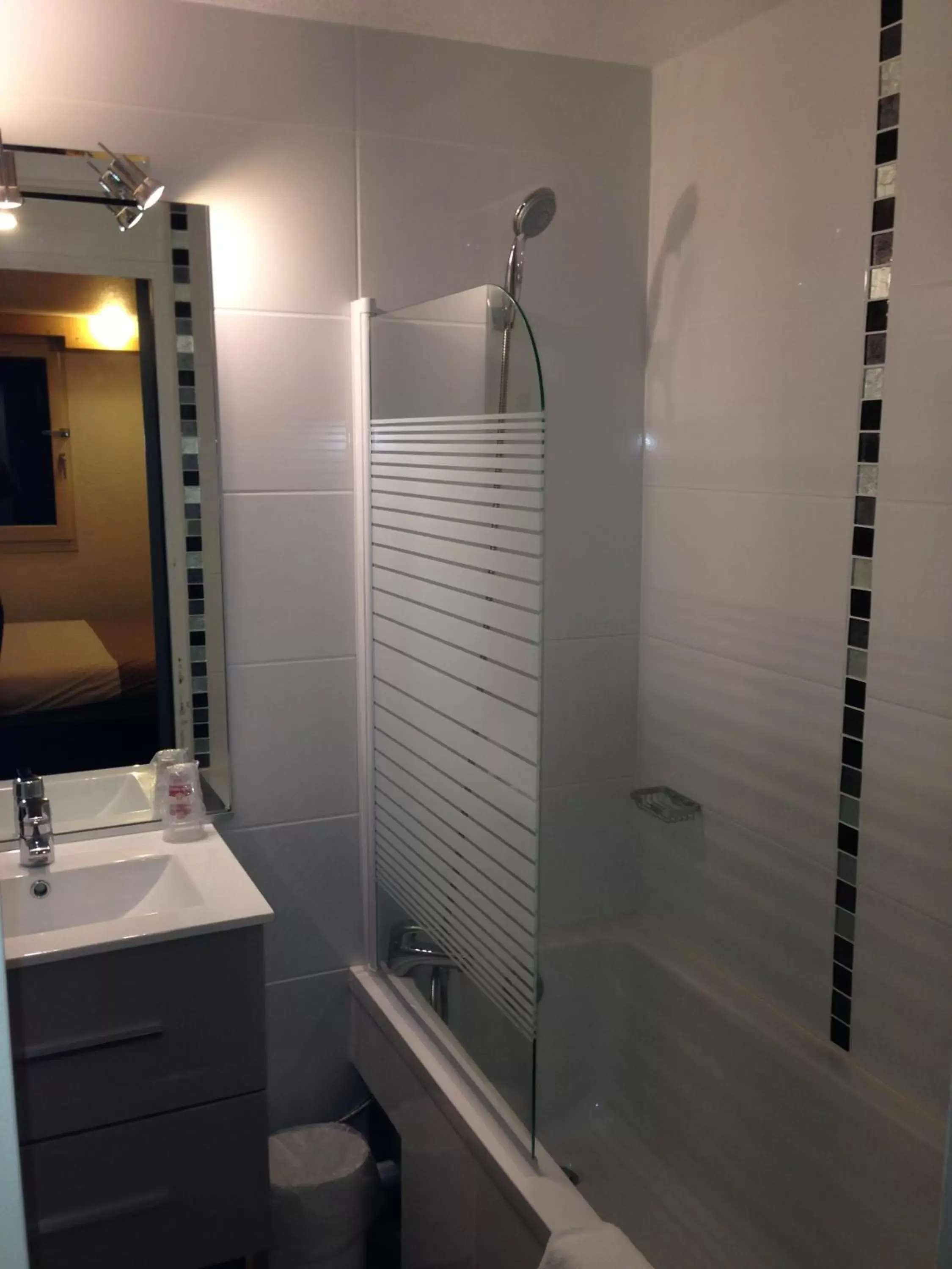 Bathroom in Sure Hotel by Best Western Annecy
