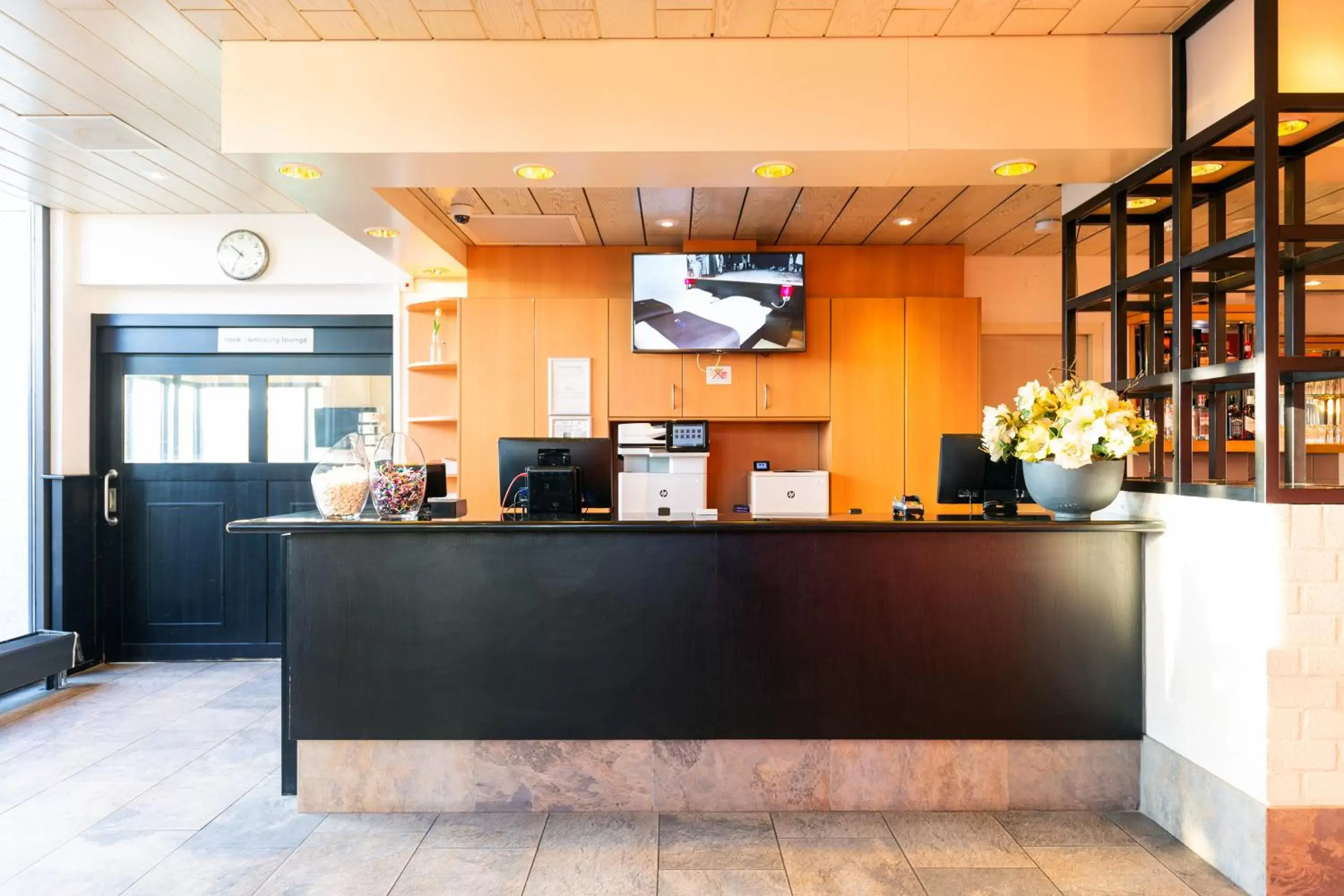 Lobby or reception in Bastion Hotel Schiphol Hoofddorp Lobby or reception in Bastion Hotel Schiphol Hoofddorp