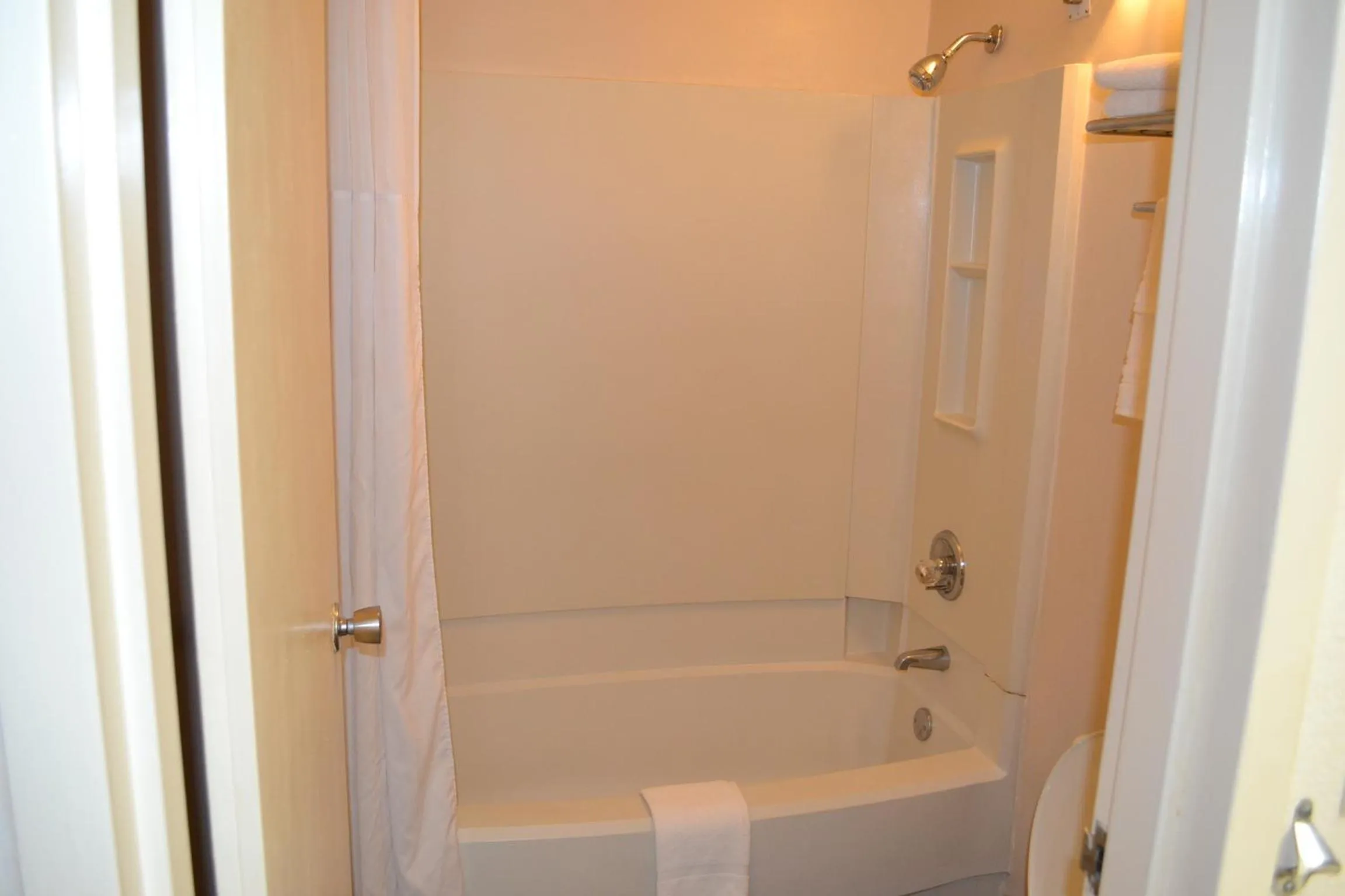 Shower in Days Inn by Wyndham High Point/Archdale