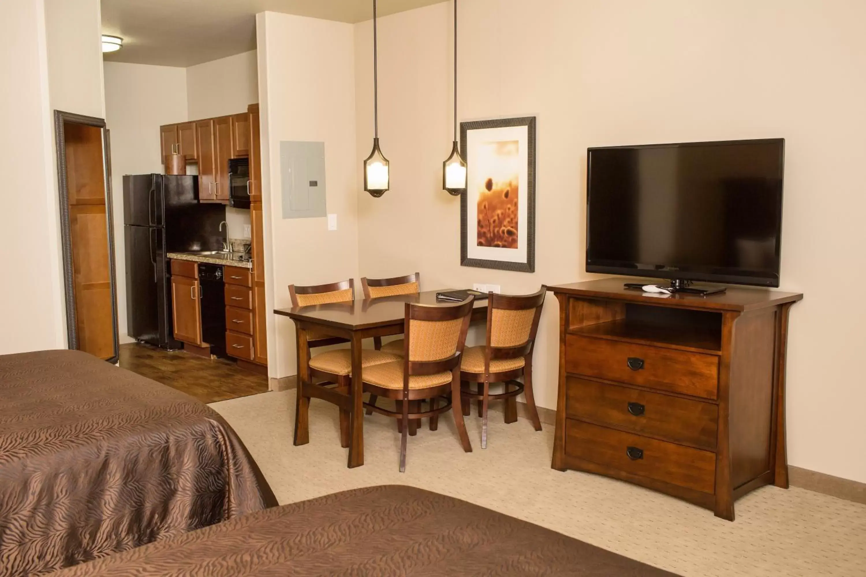 TV and multimedia, TV/Entertainment Center in Teddy's Residential Suites New Town