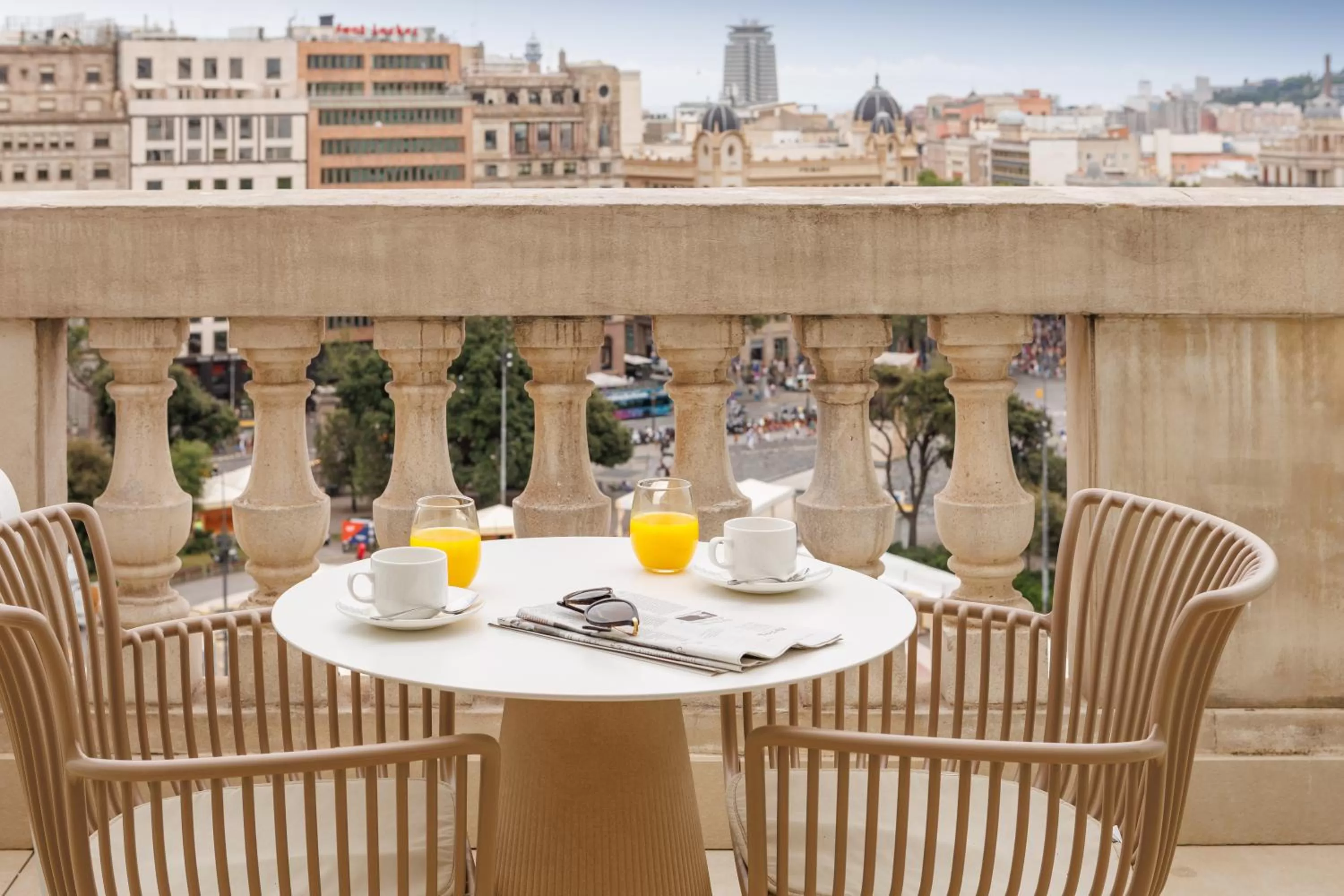 Breakfast in Iberostar Selection Paseo de Gracia 4 Sup
