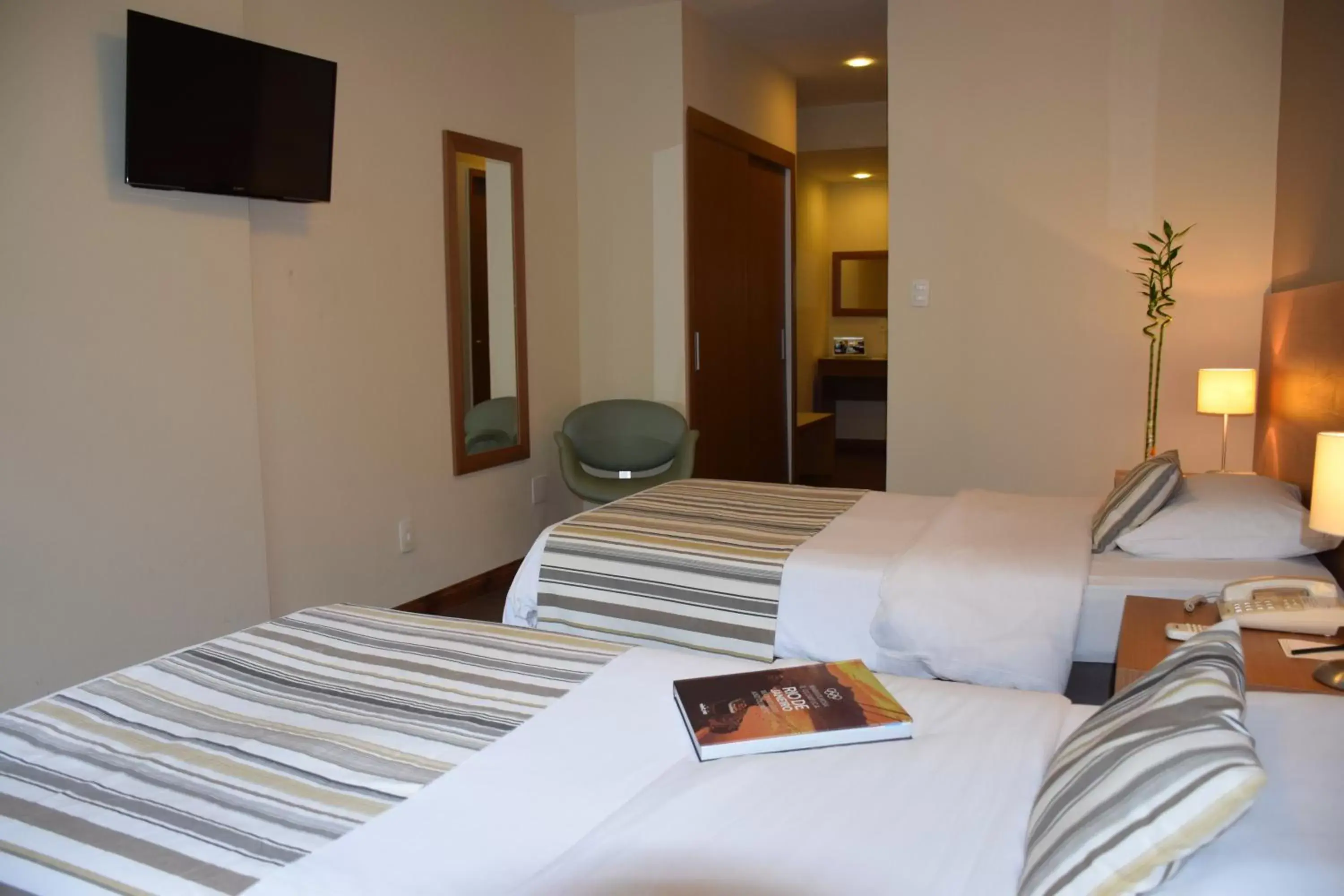Bedroom, Bed in Augusto's Rio Copa Hotel
