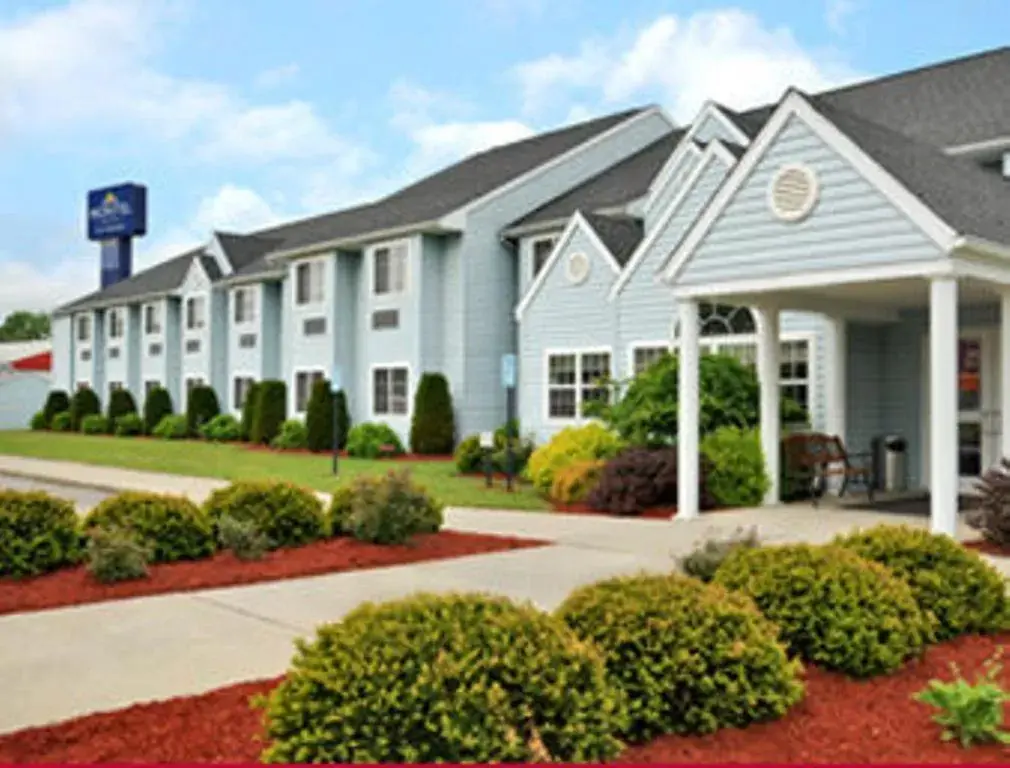 Property building in Microtel Inn & Suites by Wyndham Wellsville Property building in Microtel Inn & Suites by Wyndham Wellsville