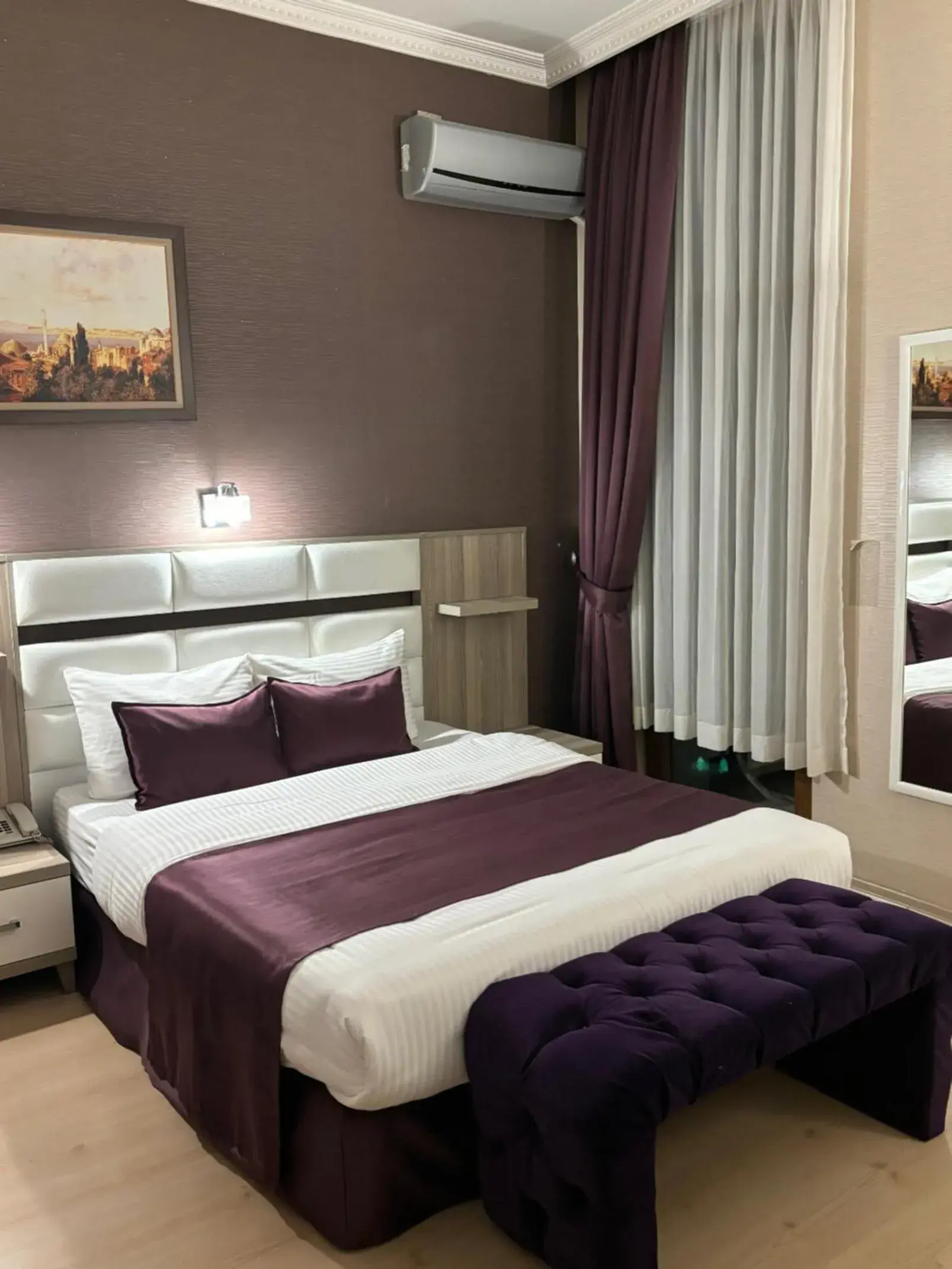 Massage, Bed in Nil Hotel