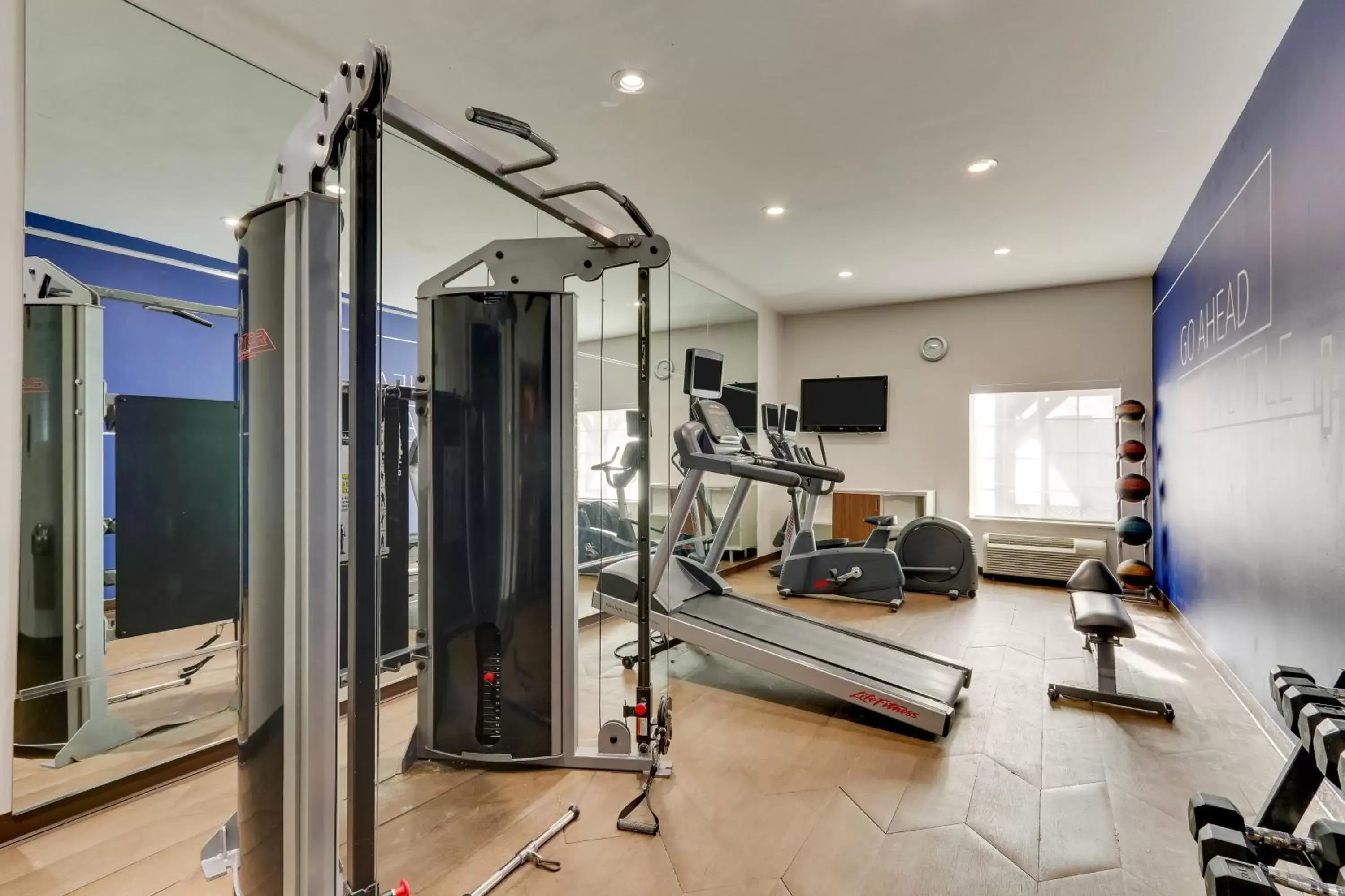 Fitness centre/facilities, Fitness Center/Facilities in Holiday Inn Express & Suites - Ardmore, an IHG Hotel