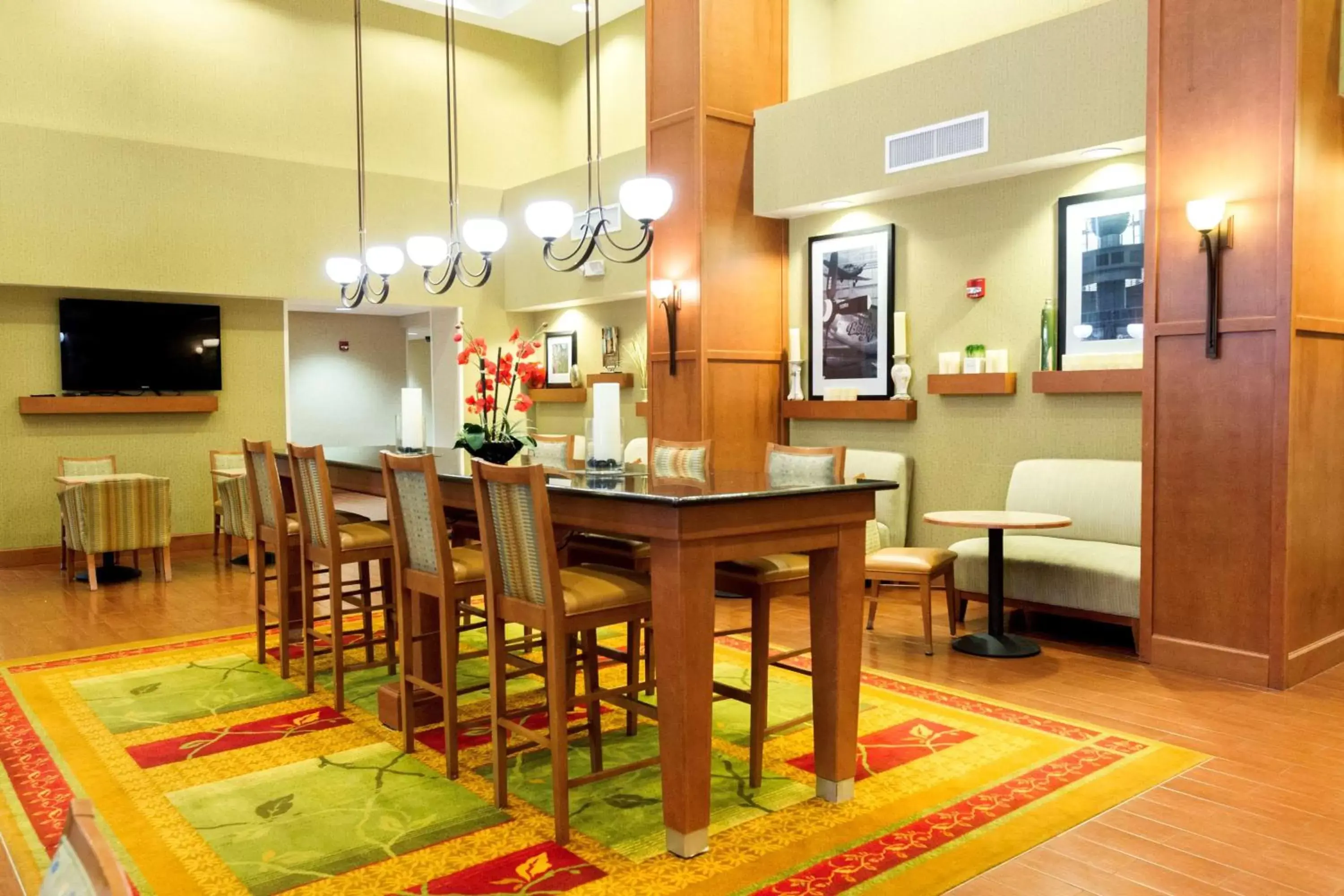 Restaurant/places to eat, Dining Area in Hampton Inn & Suites Radcliff/Fort Knox