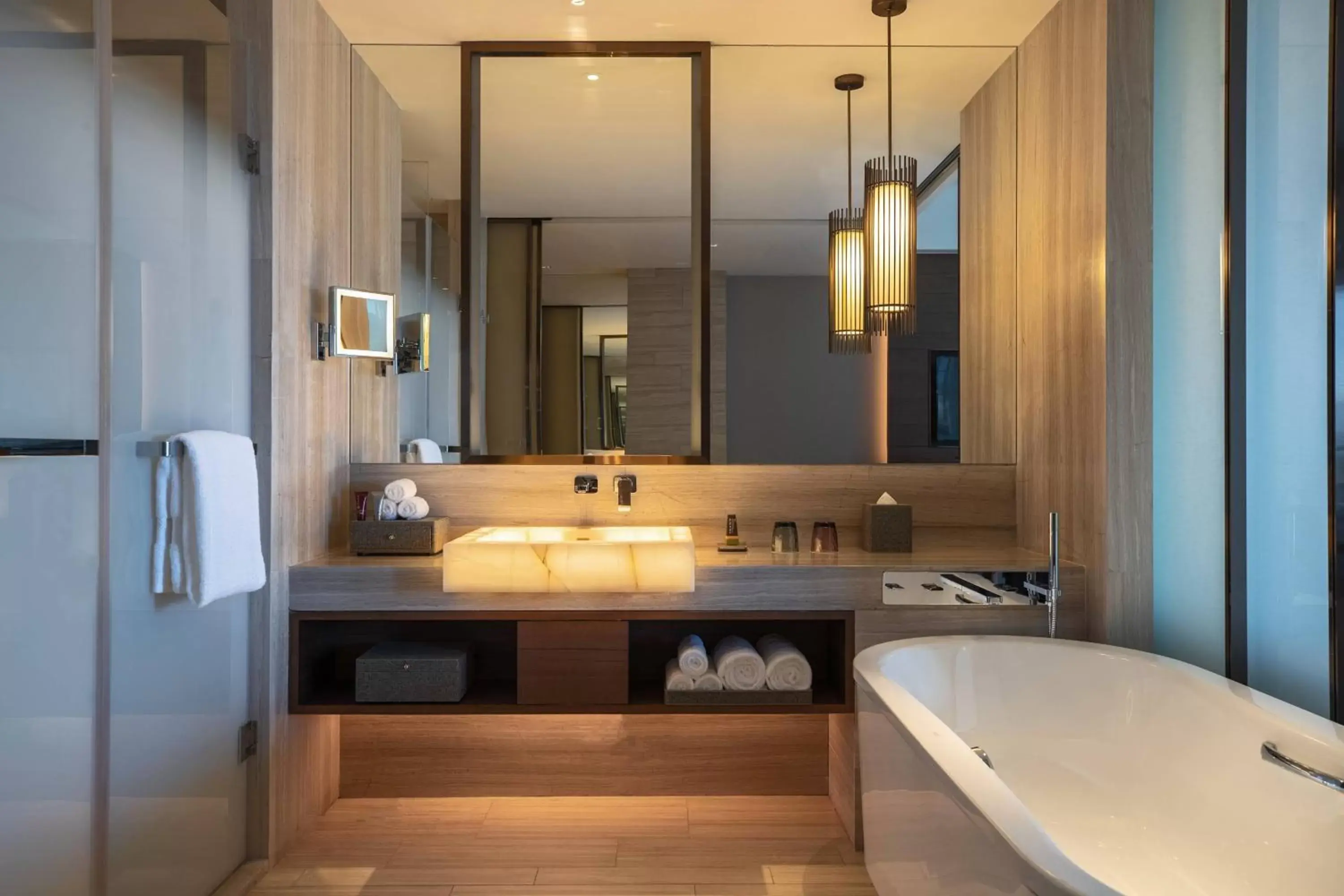 Photo of the whole room, Bathroom in Beijing Marriott Hotel Changping