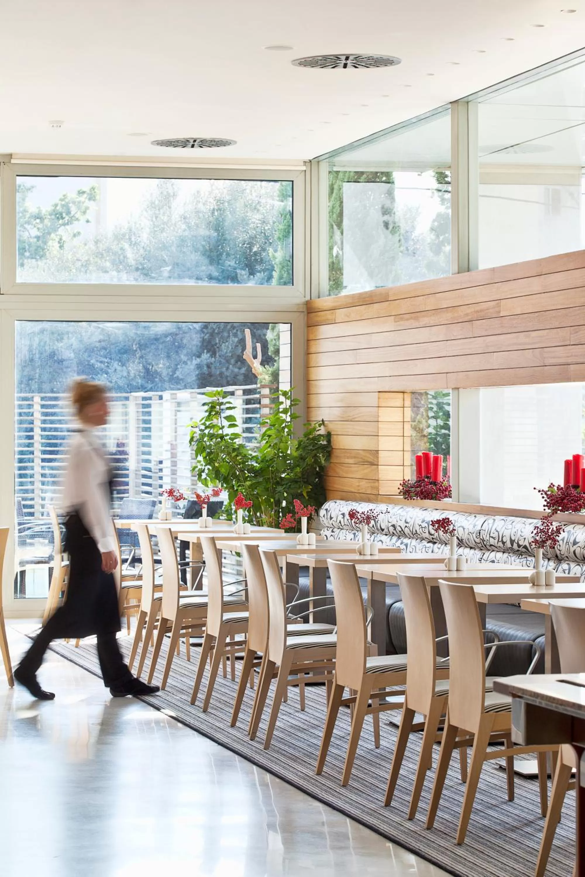 Restaurant/places to eat in Civitel Olympic