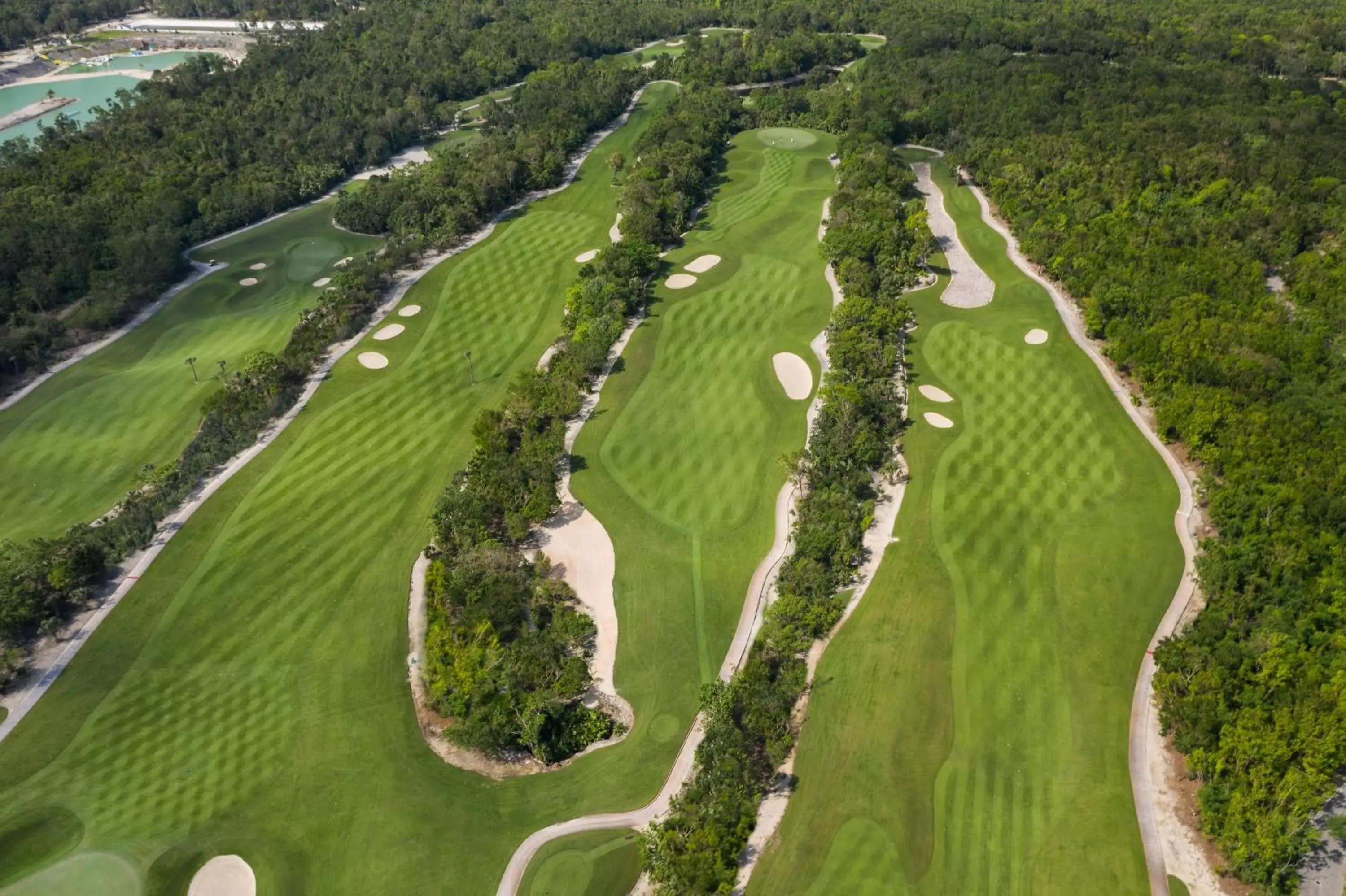 Golfcourse, Bird's-eye View in Iberostar Paraíso del Mar