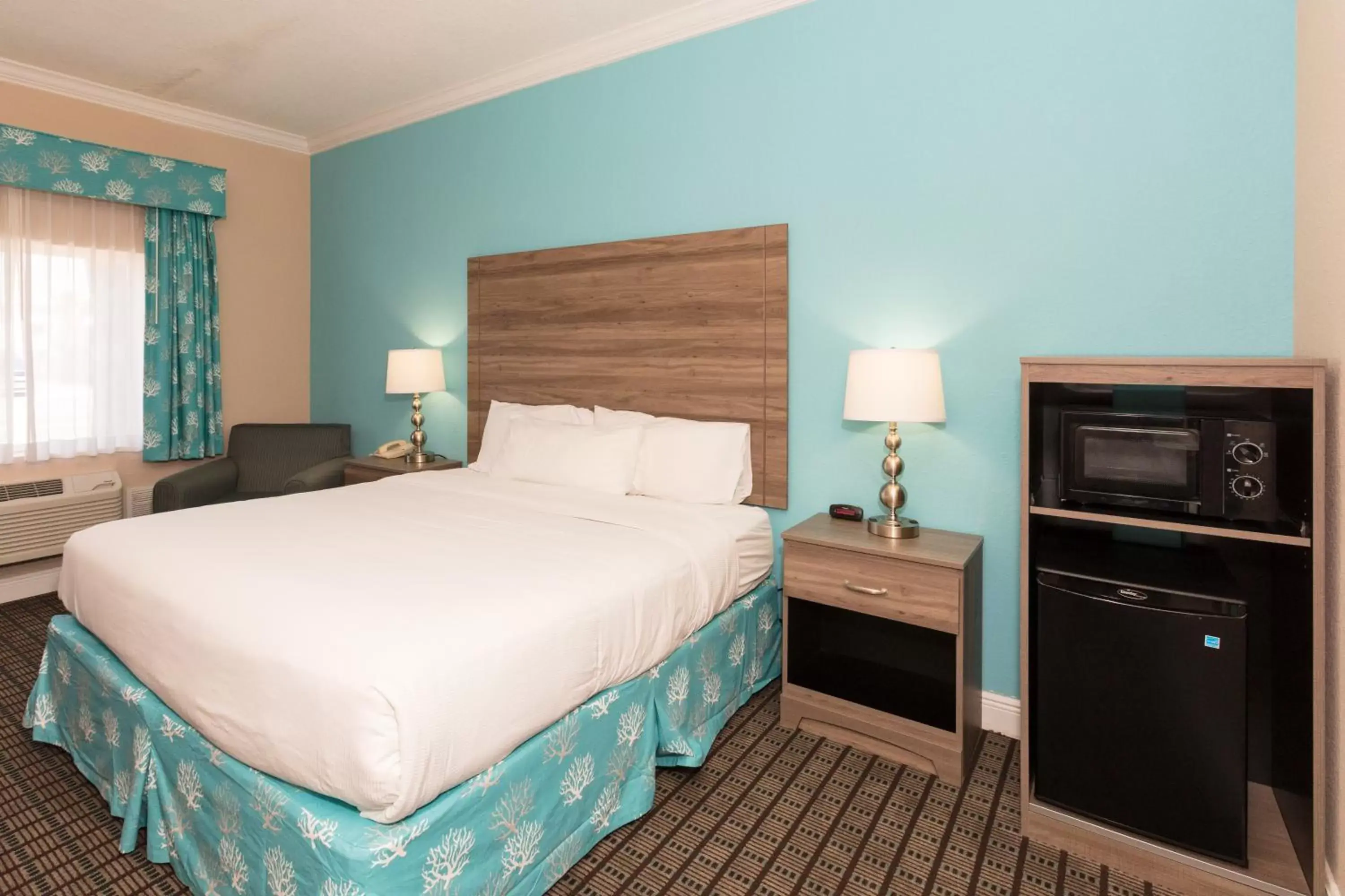 Deluxe Double Room in Amelia Hotel at the Beach Deluxe Double Room in Amelia Hotel at the Beach