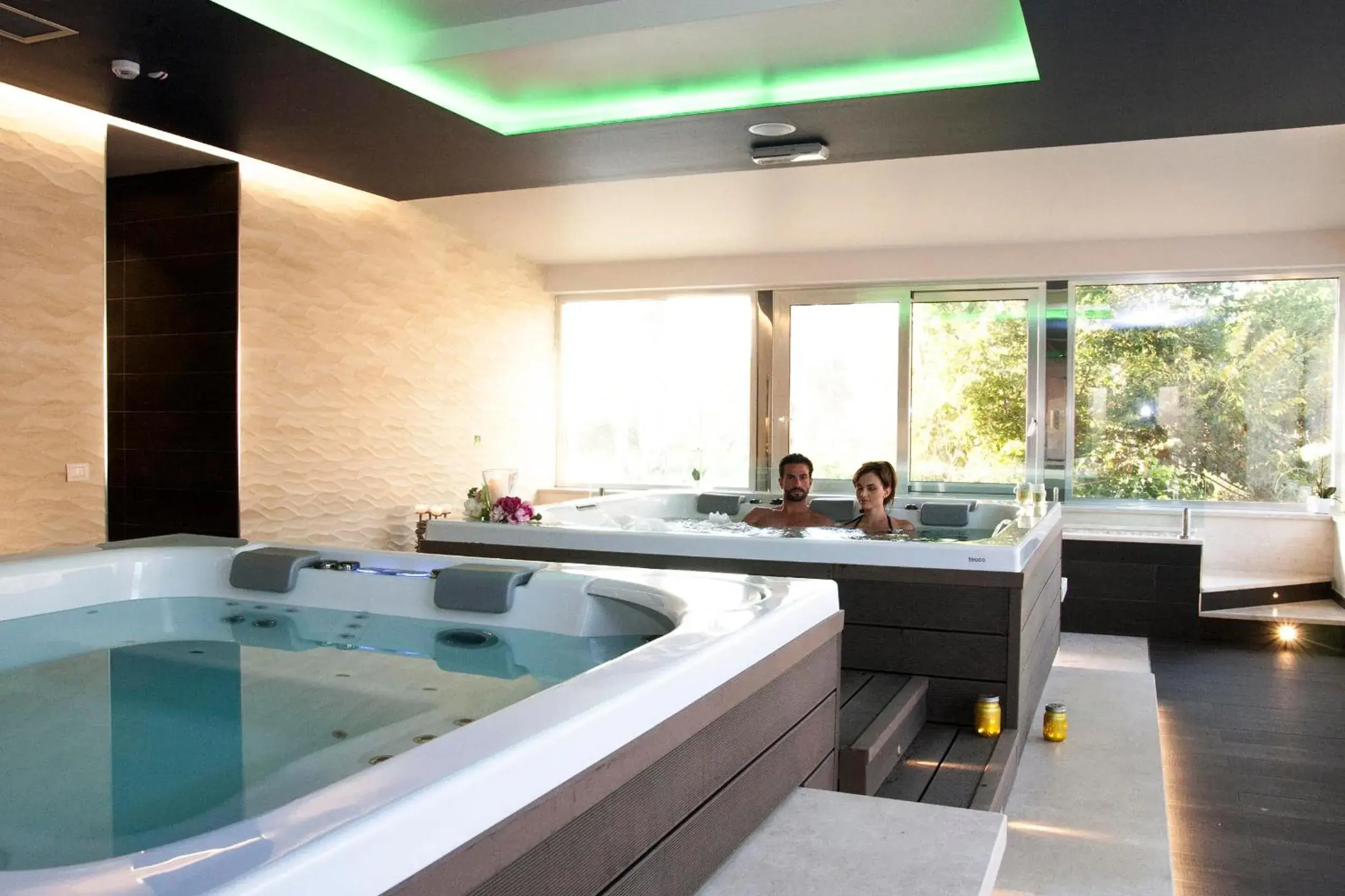 Hot Tub in Hotel Corte Rosada Resort & Spa