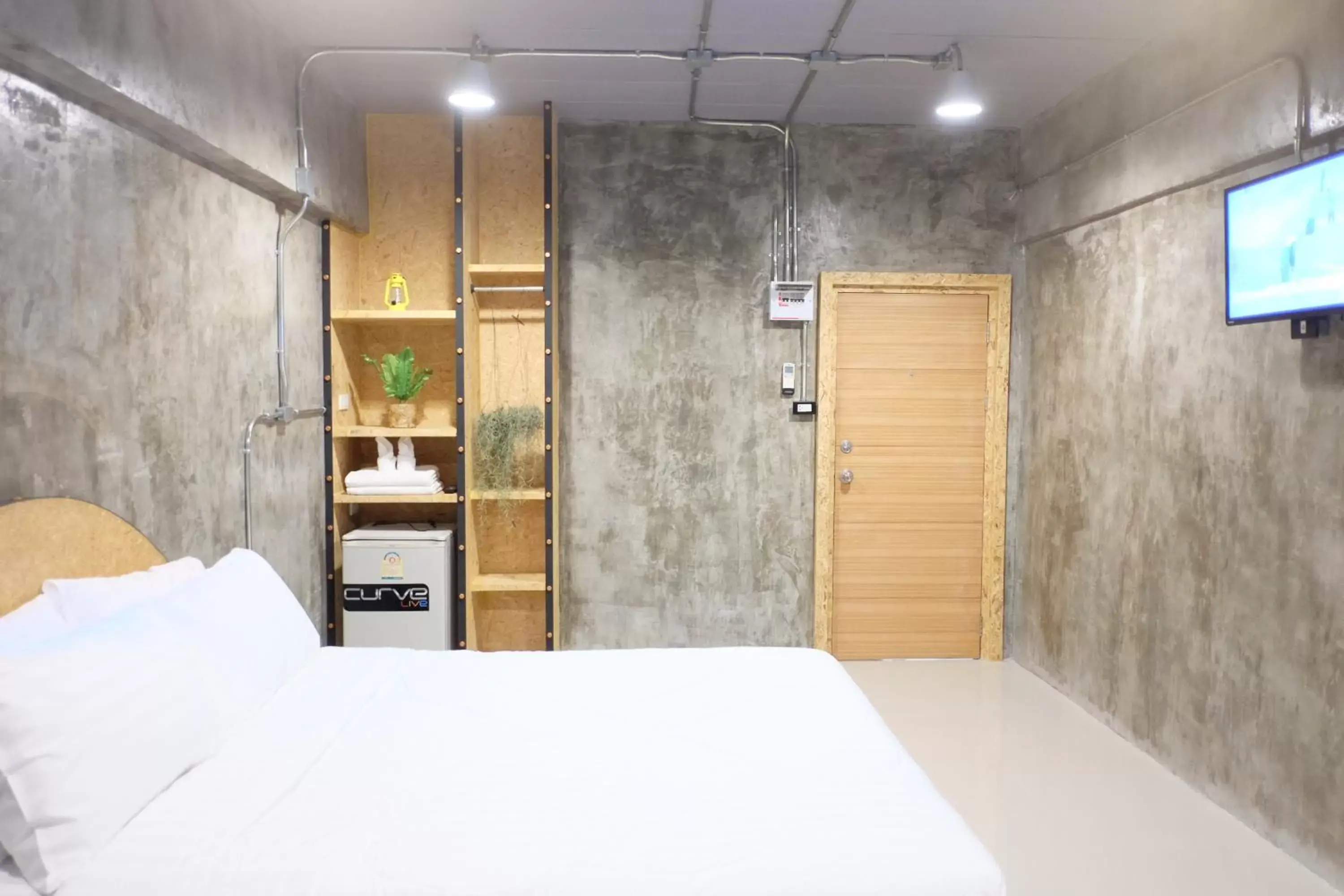 Property building, Room Photo in Area 69 (Don Muang Airport)