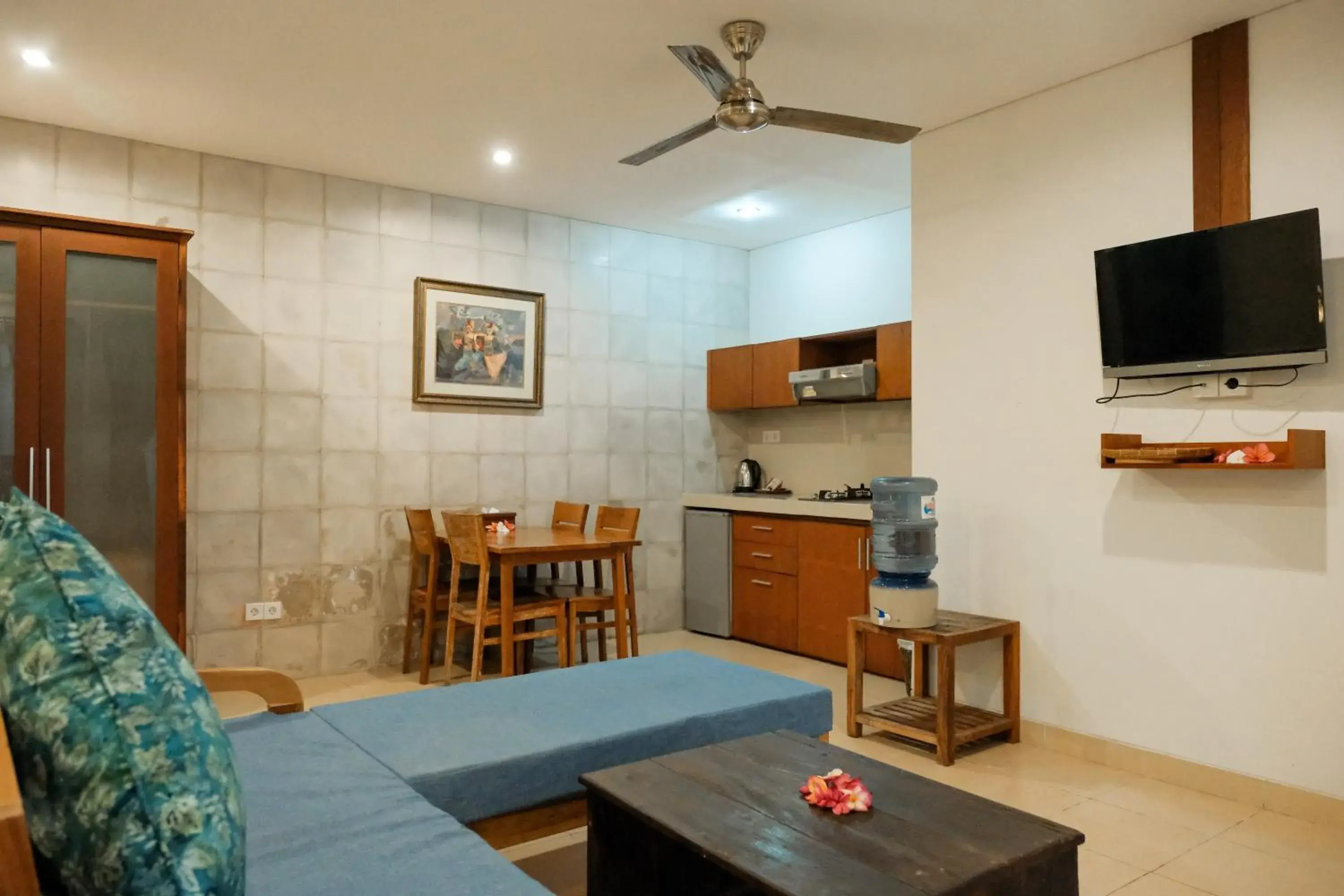 TV and multimedia, Seating Area in Semarandana Bedrooms and Pool