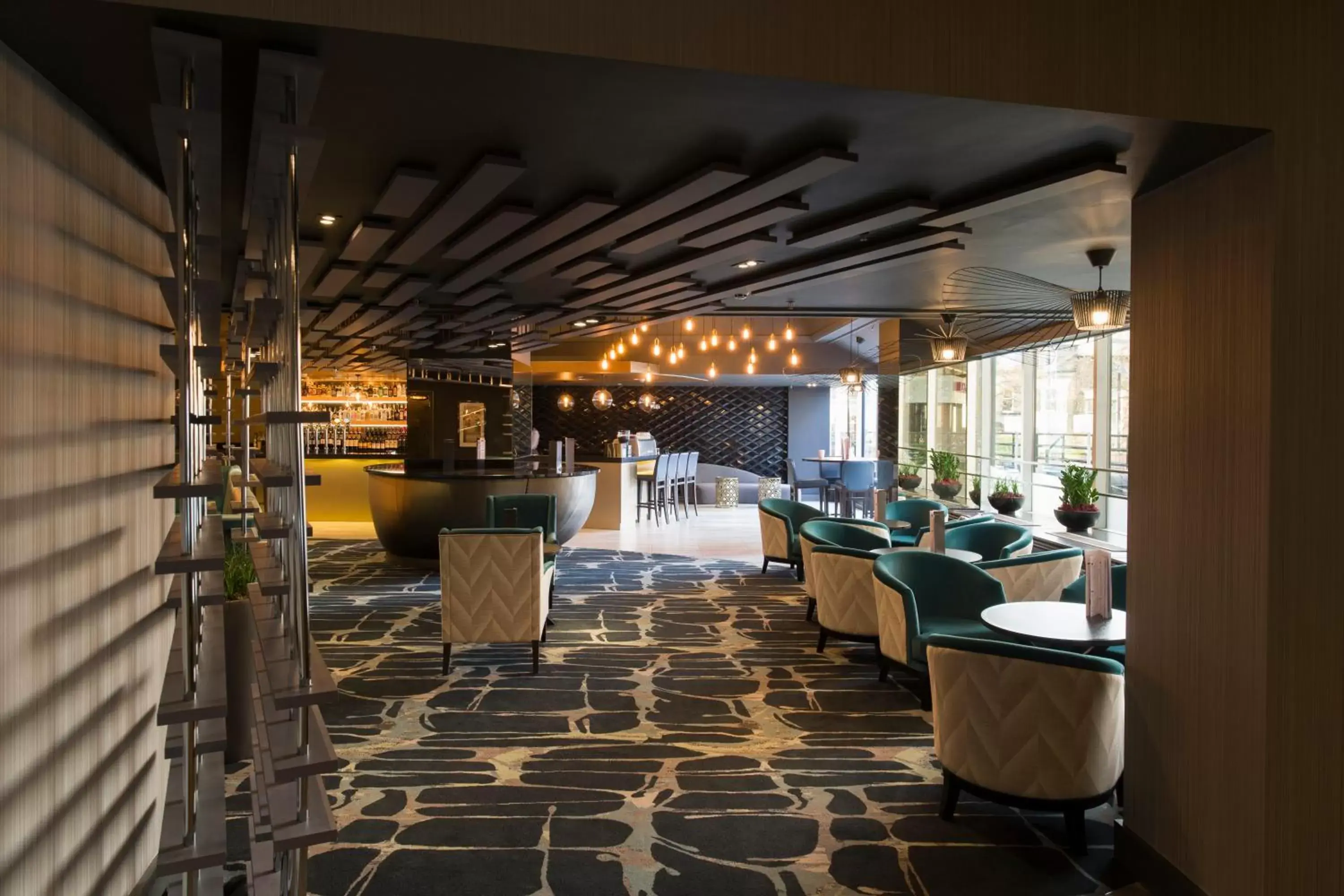 Lounge or bar, Banquet Facilities in Crowne Plaza Harrogate, an IHG Hotel