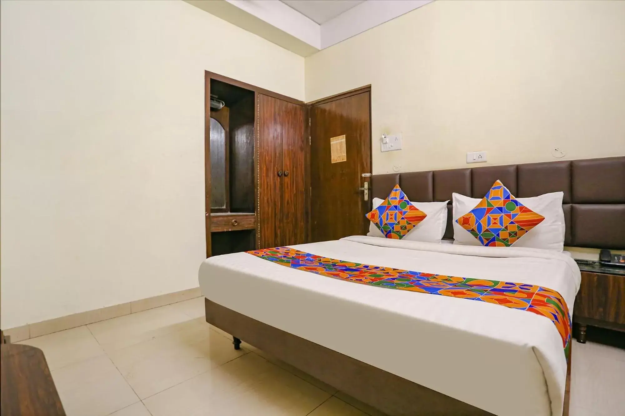 Photo of the whole room, Bed in FabExpress Kanha Classic