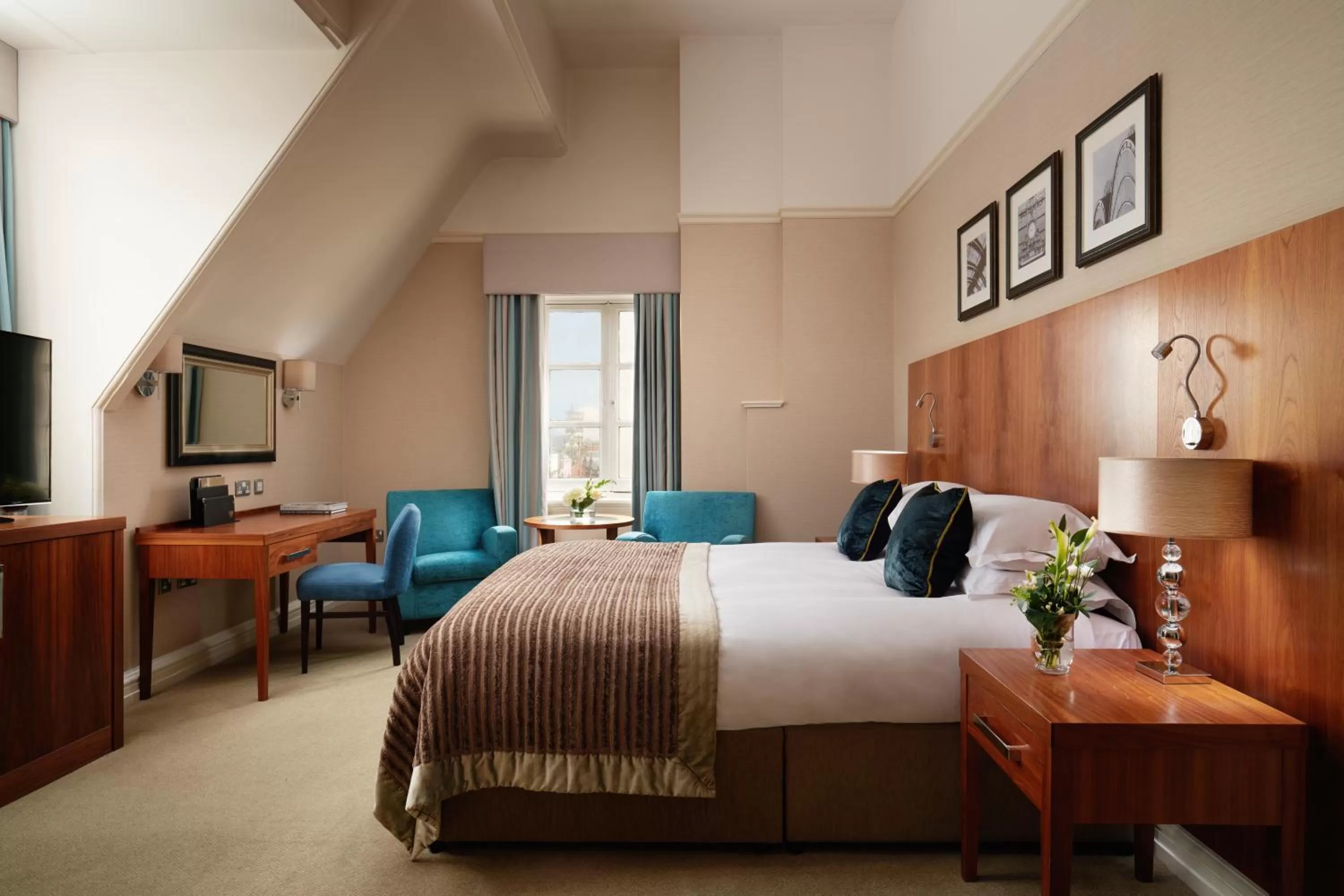 Bedroom, Bed in The Grand, York