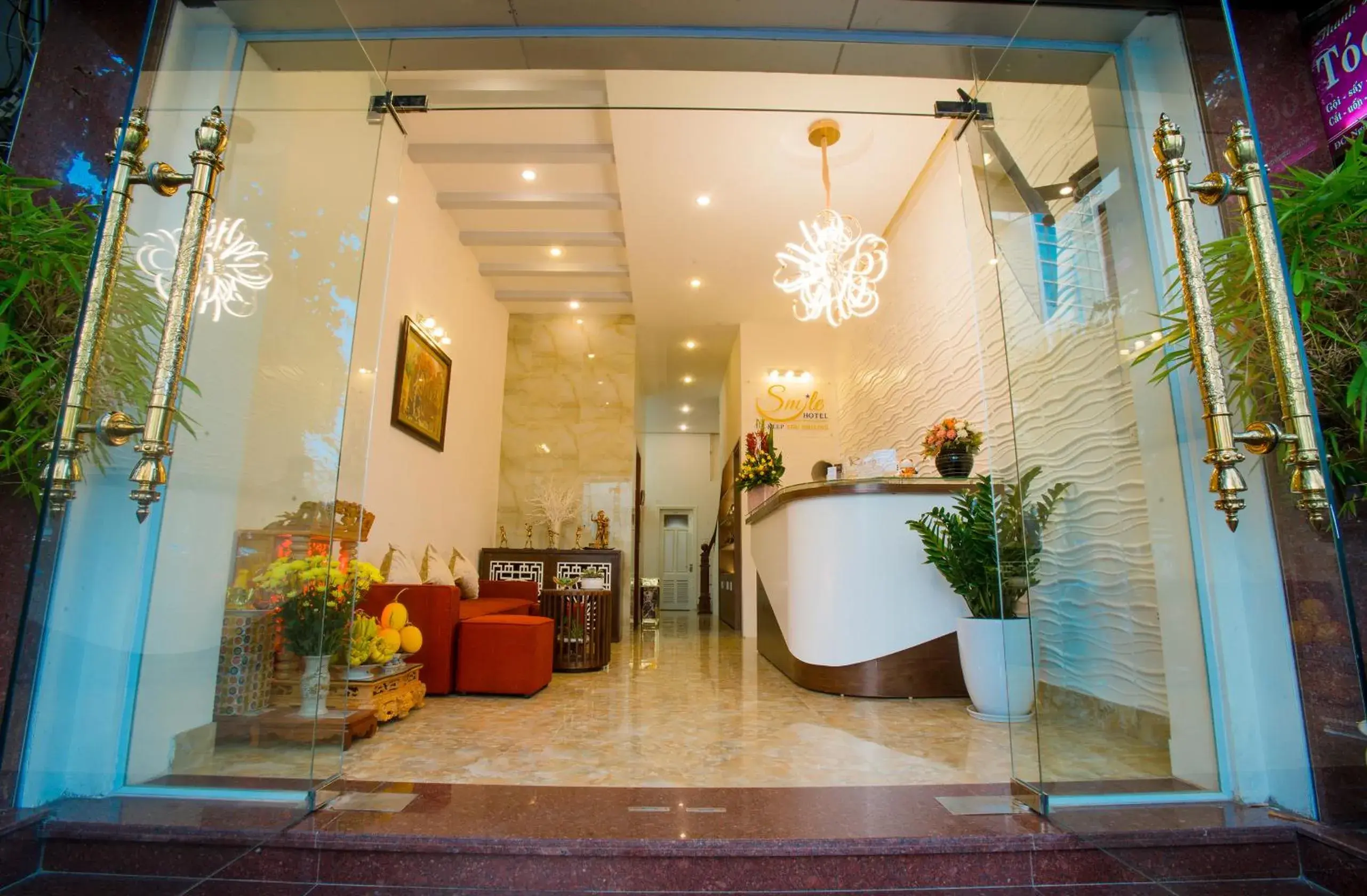 Lobby or reception in Smile Hotel