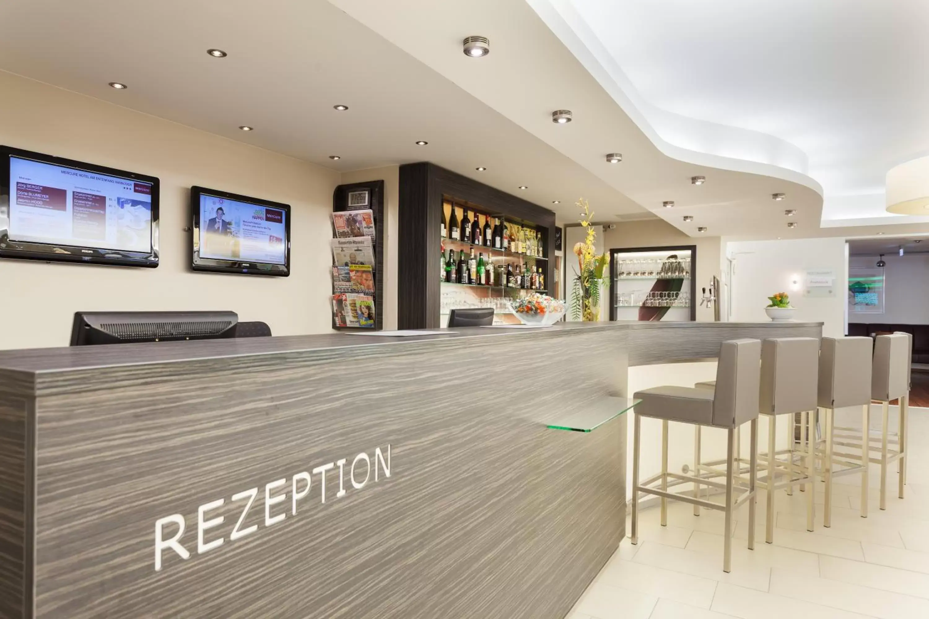 Lounge or bar in Mercure Hotel am Entenfang Hannover