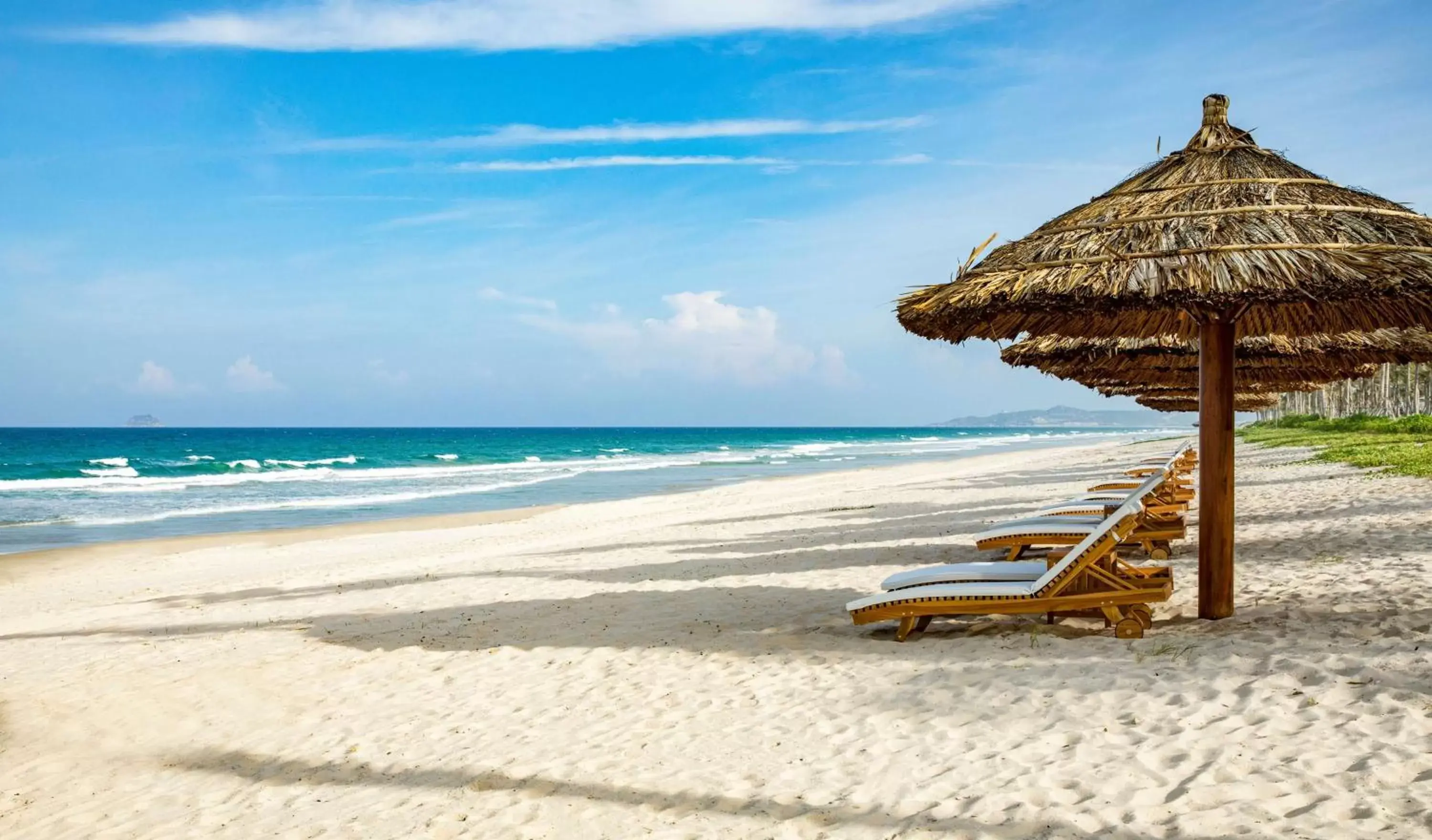 Beach in Radisson Blu Resort Cam Ranh