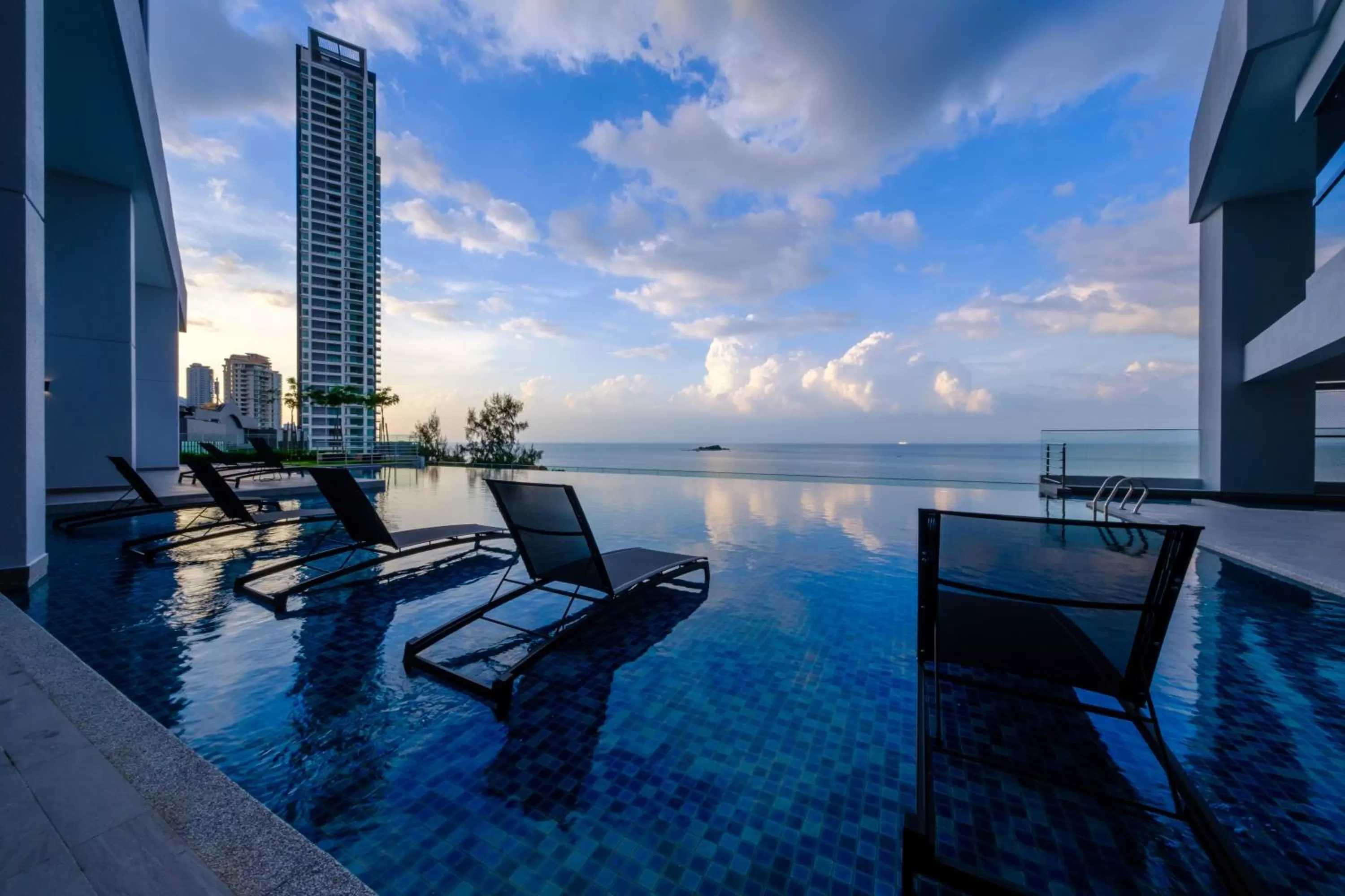 Swimming pool in Tanjung Point Residences