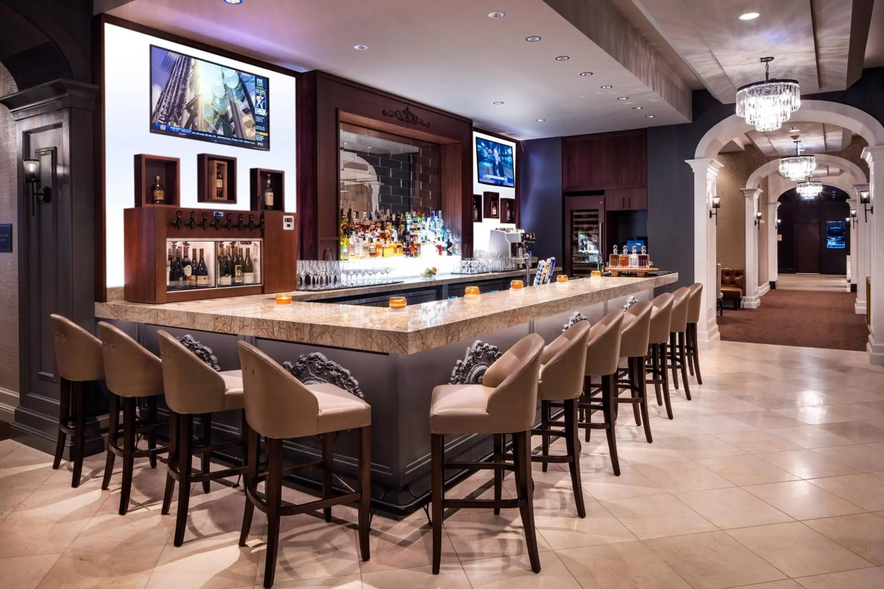 Restaurant/places to eat, Lounge/Bar in Residence Inn by Marriott Chicago Downtown/Loop