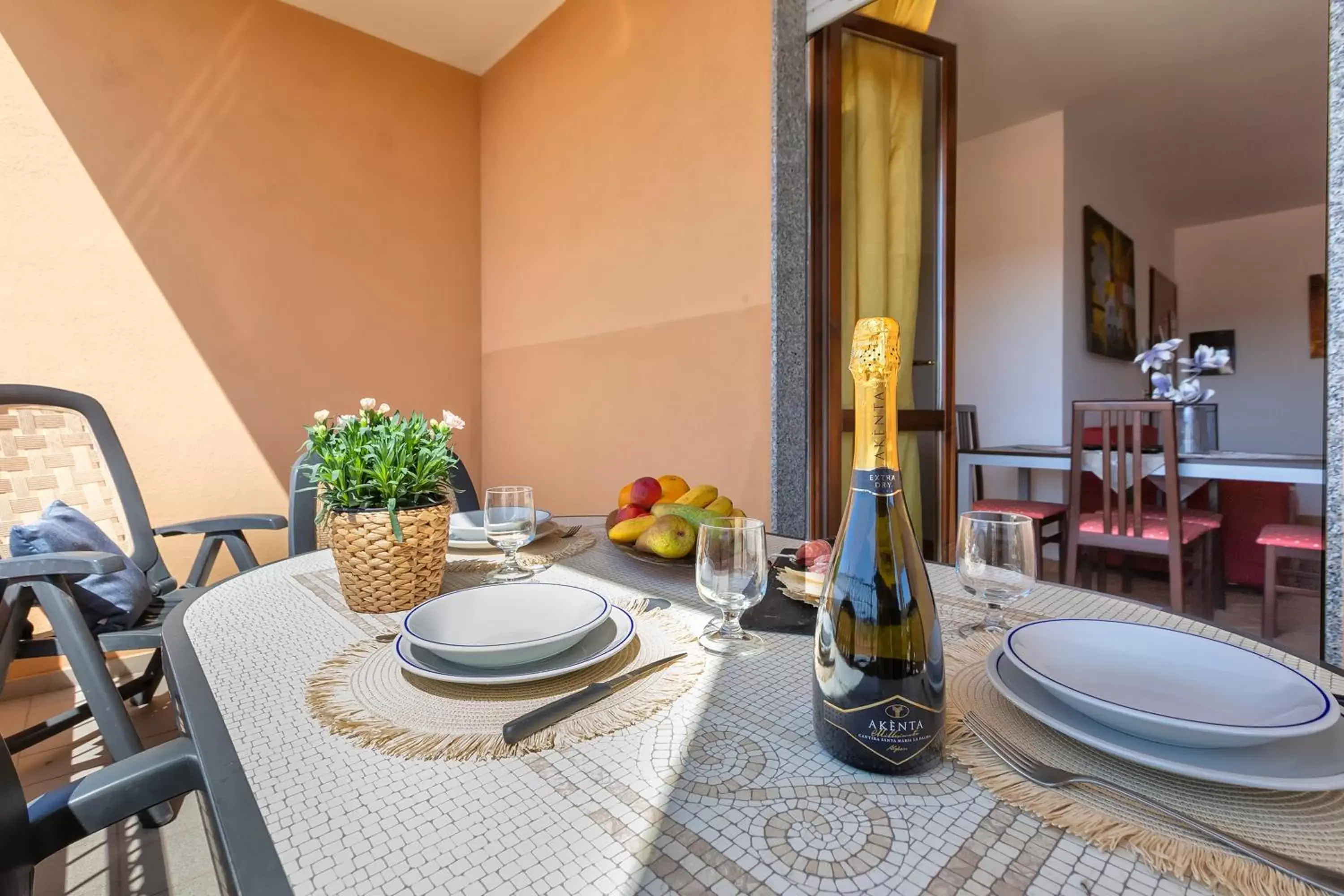 Balcony/Terrace, Restaurant/Places to Eat in KaRol Casa Vacanze