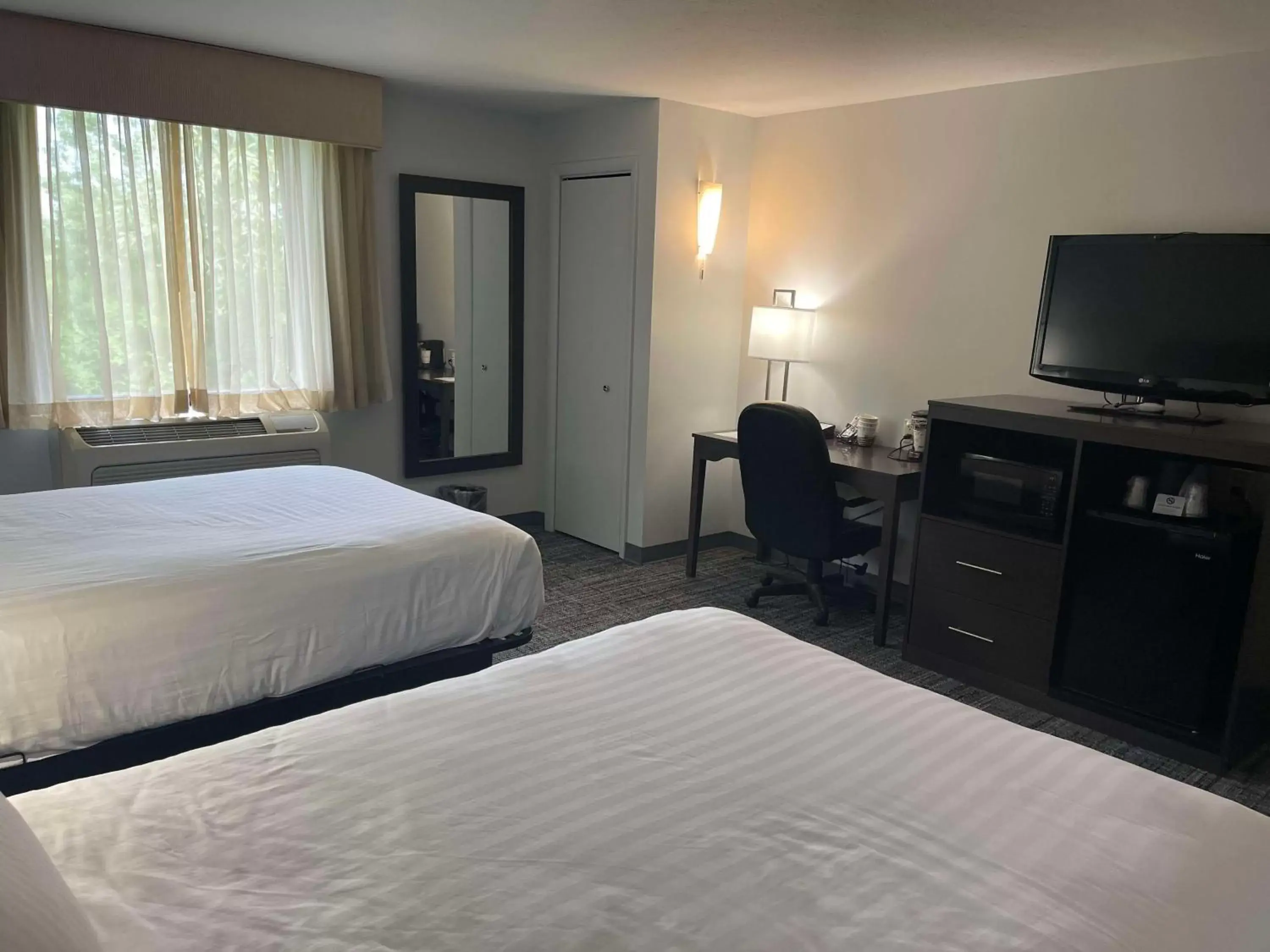 Bedroom, Bed in Best Western DuBois Hotel