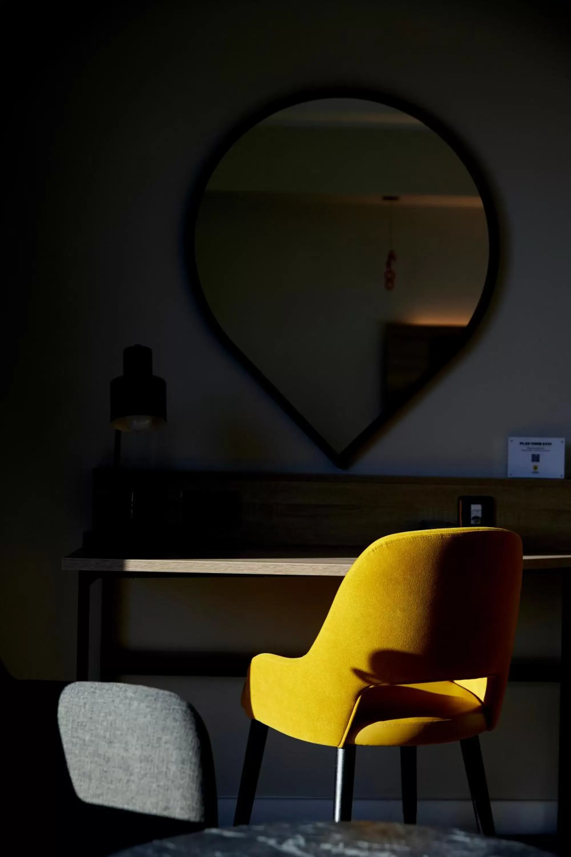 Bedroom, Seating Area in Tŷ Milford Waterfront