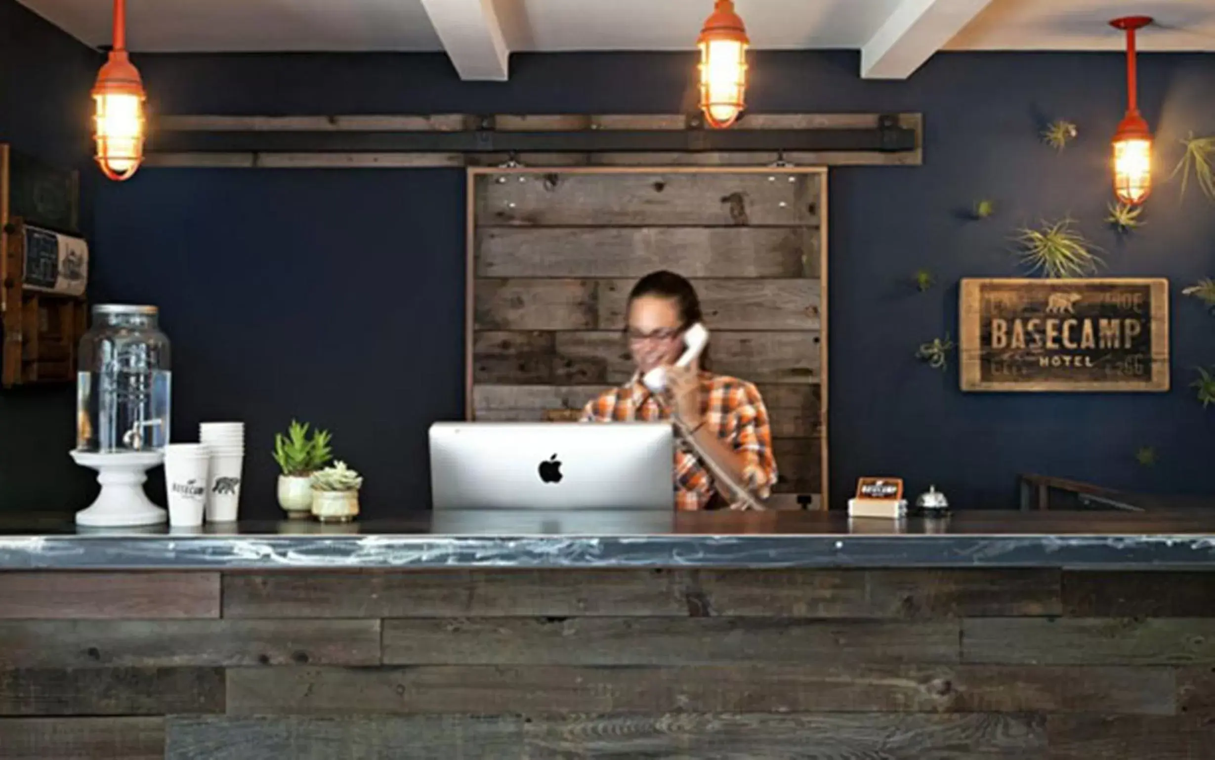 Lobby or reception in Basecamp Tahoe South