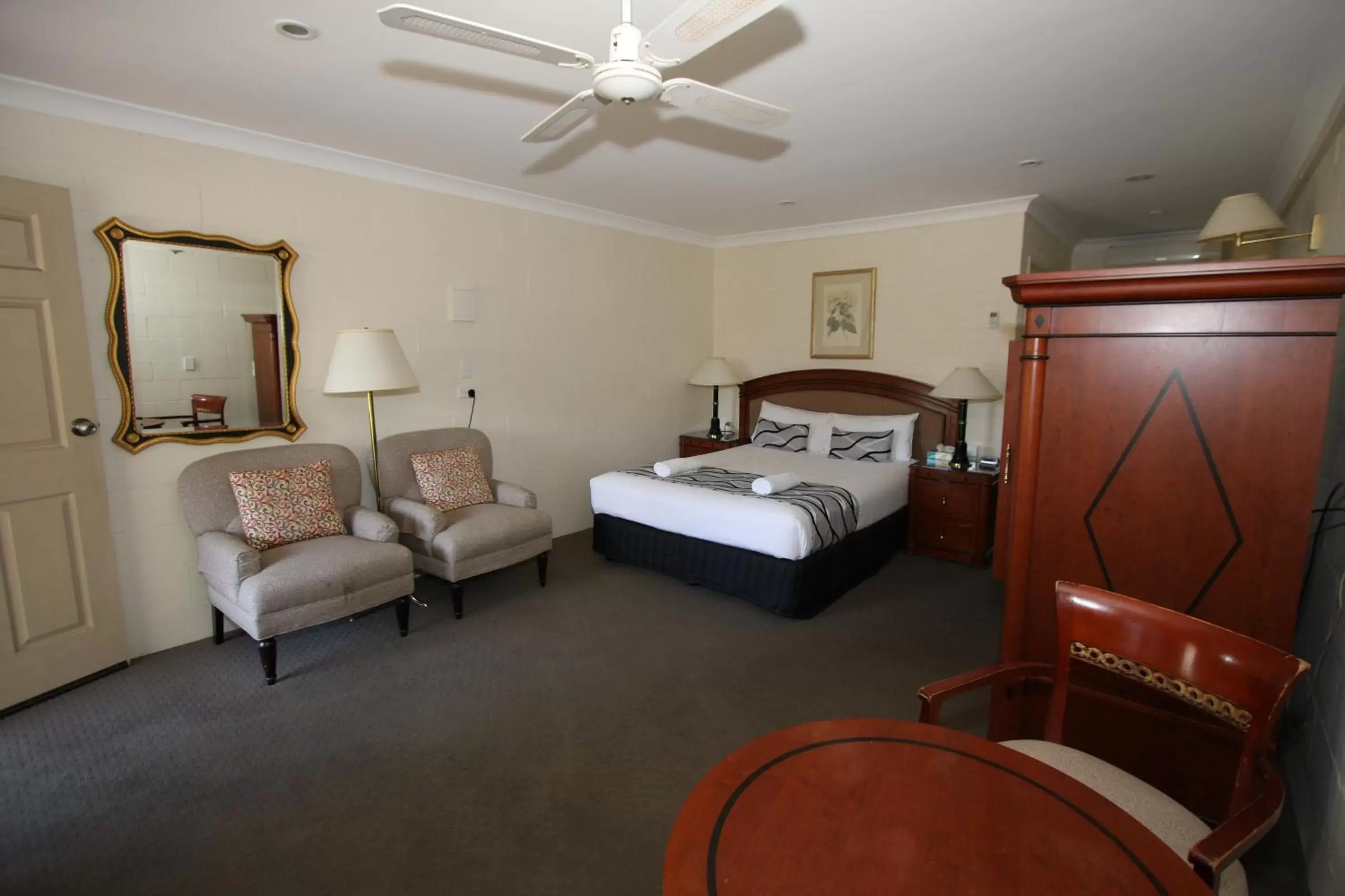 Photo of the whole room, Bed in Picton Valley Motel Australia