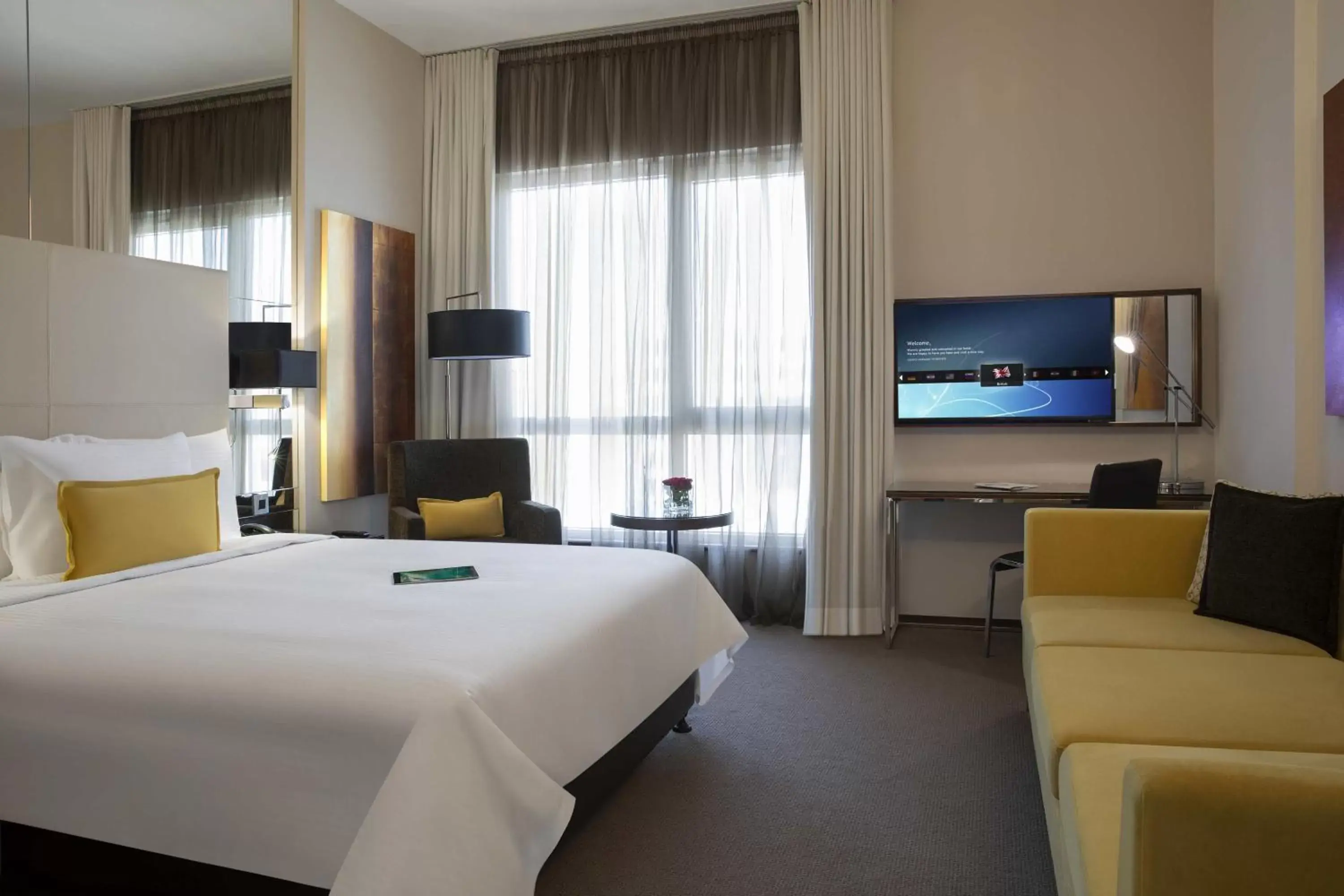 Bed, TV/Entertainment Center in Centro Olaya by Rotana