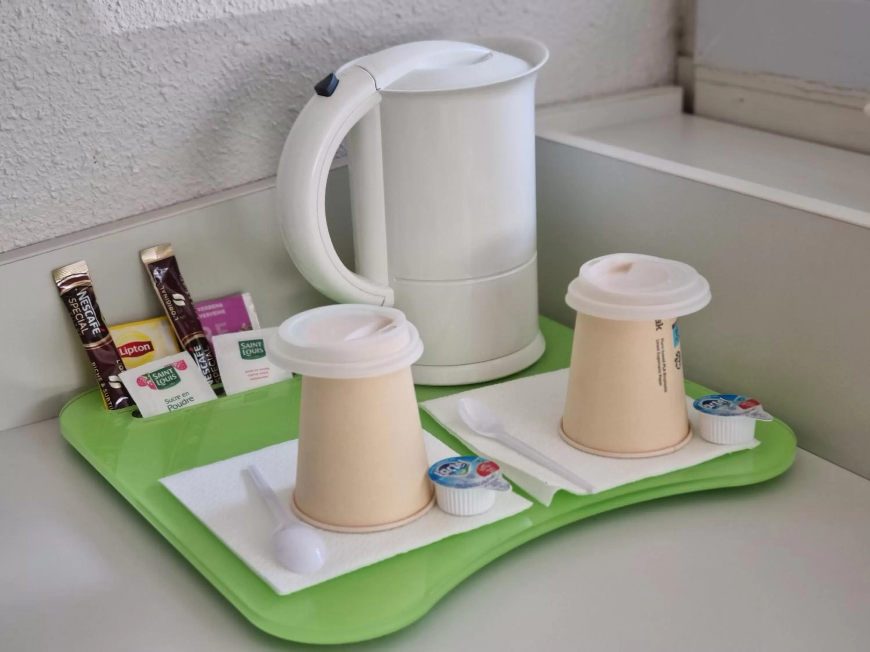 Coffee/tea facilities in Campanile Toulouse - Blagnac Aéroport