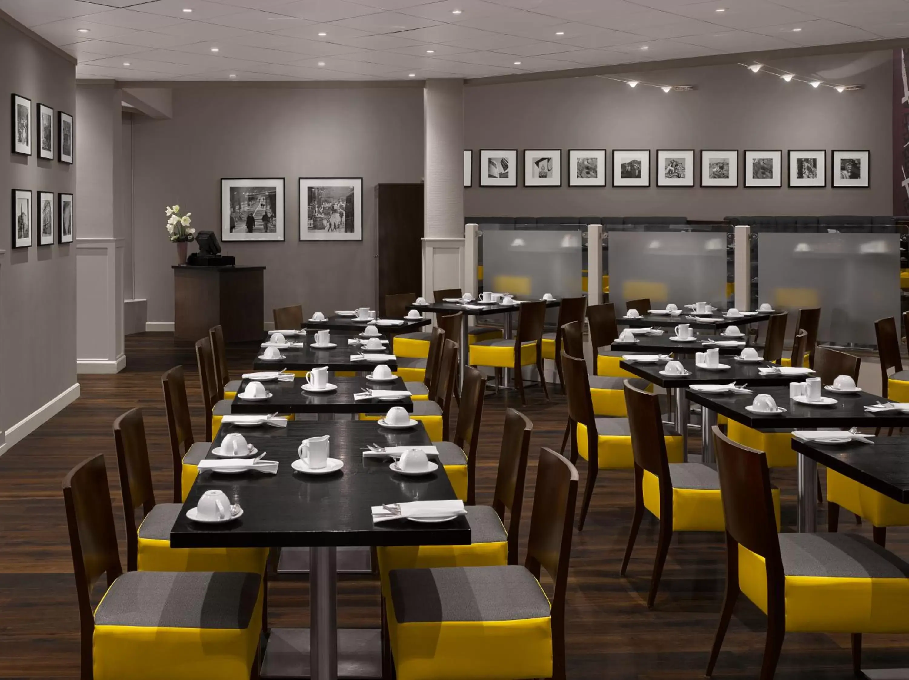 Restaurant/Places to Eat in Radisson Blu Hotel, Edinburgh City Centre