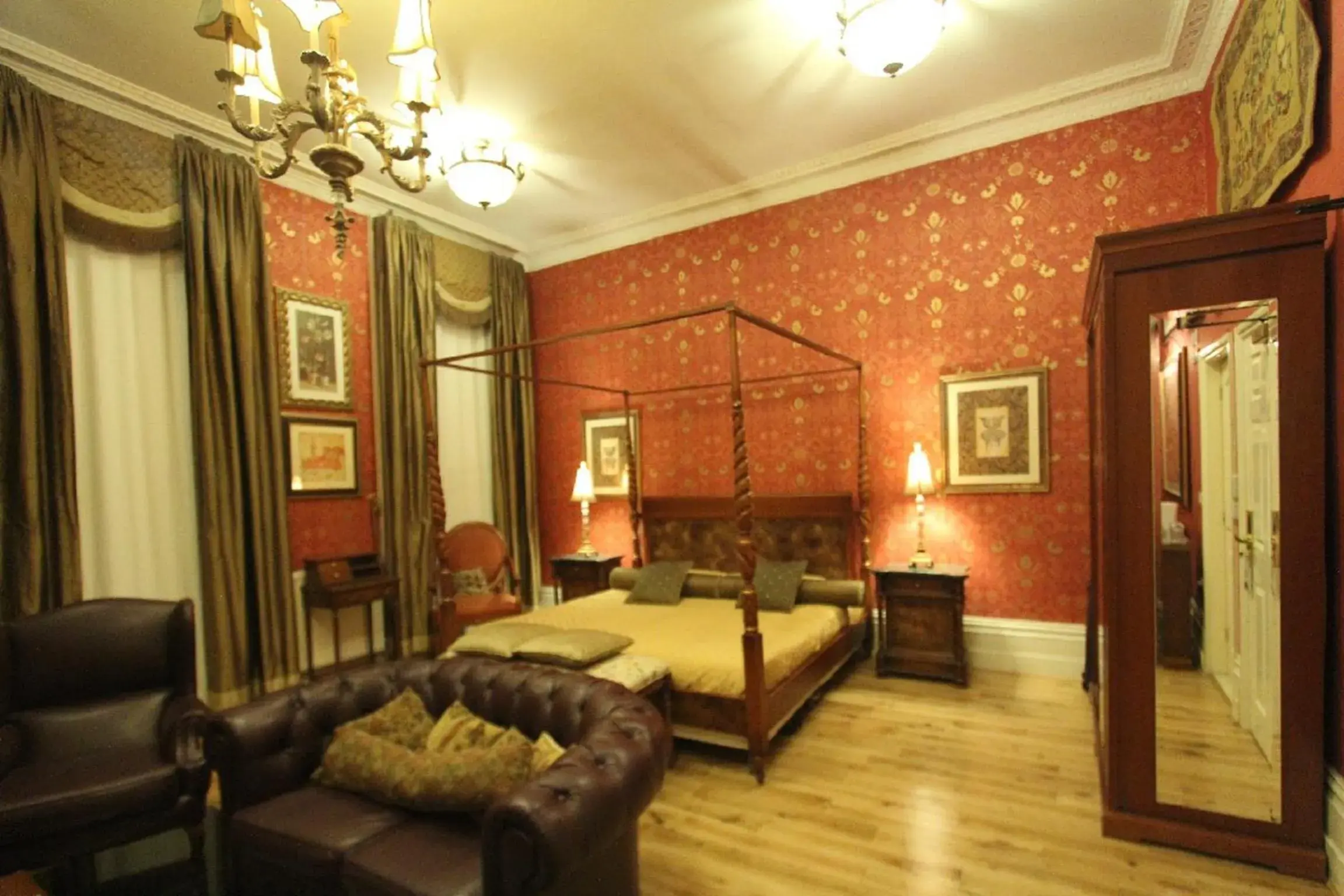 Photo of the whole room in Opulence Boutique Hotel