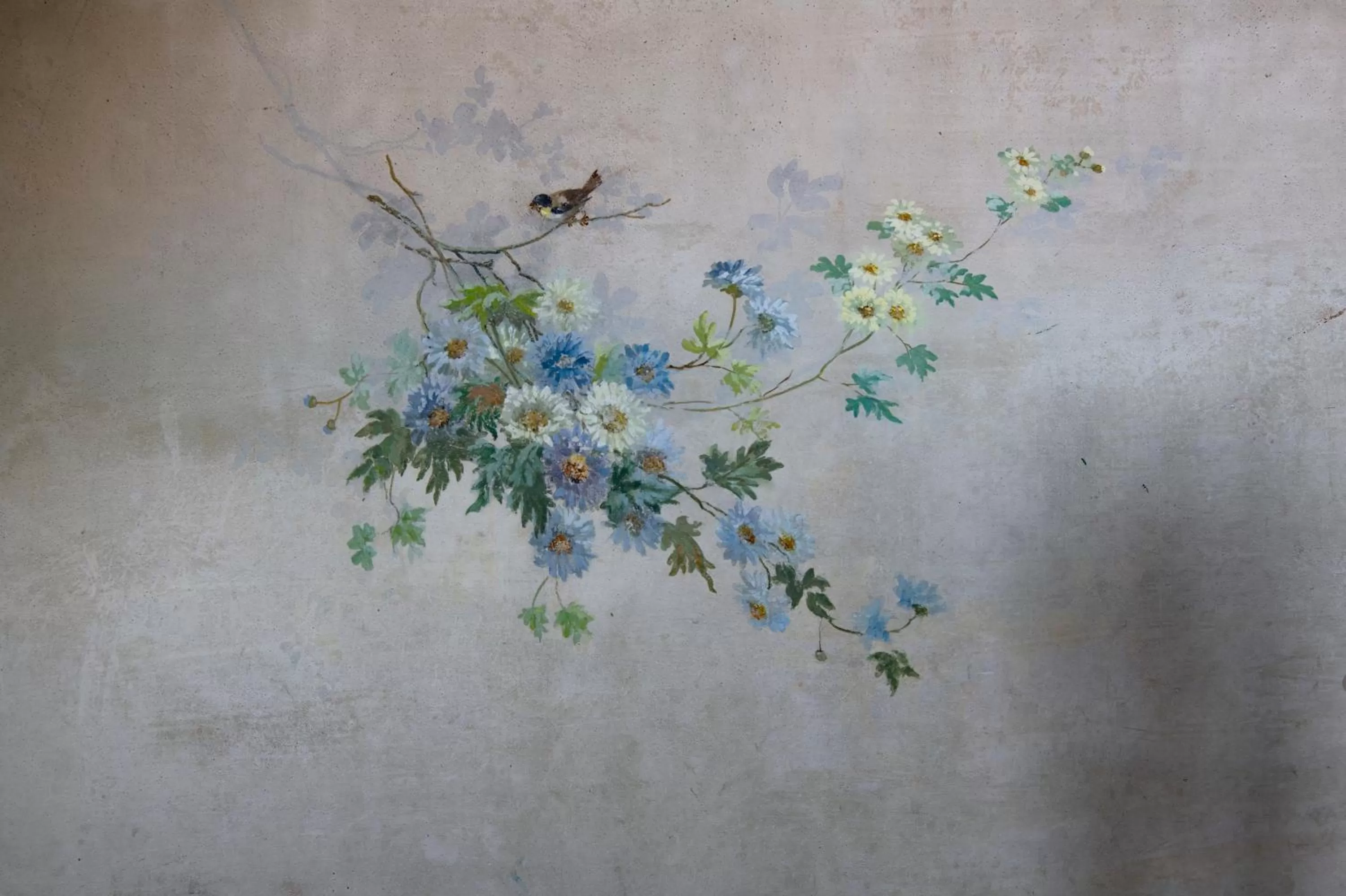 Decorative detail in Maison Sumiane