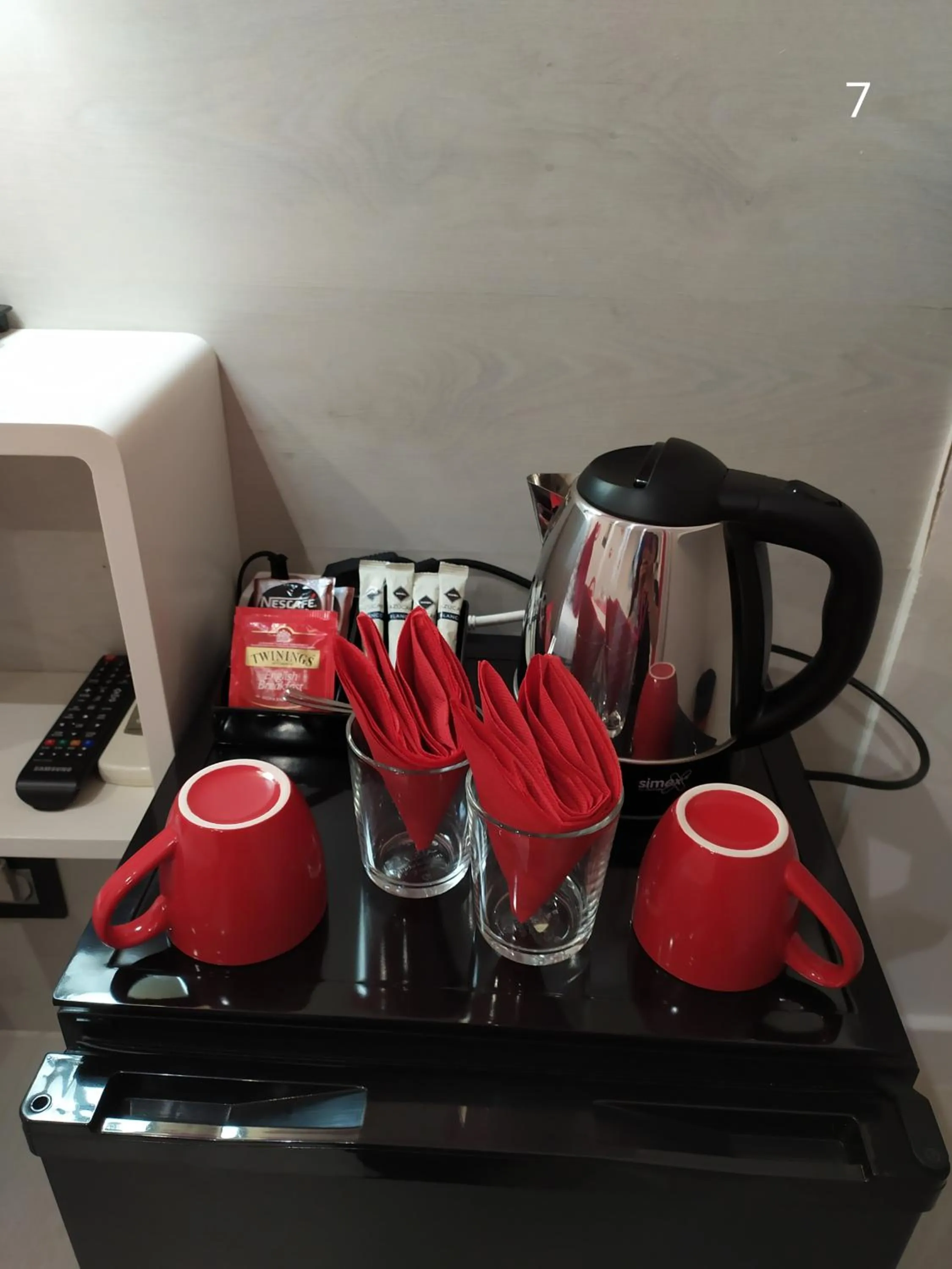 Coffee/tea facilities in Hostal Inn Madrid