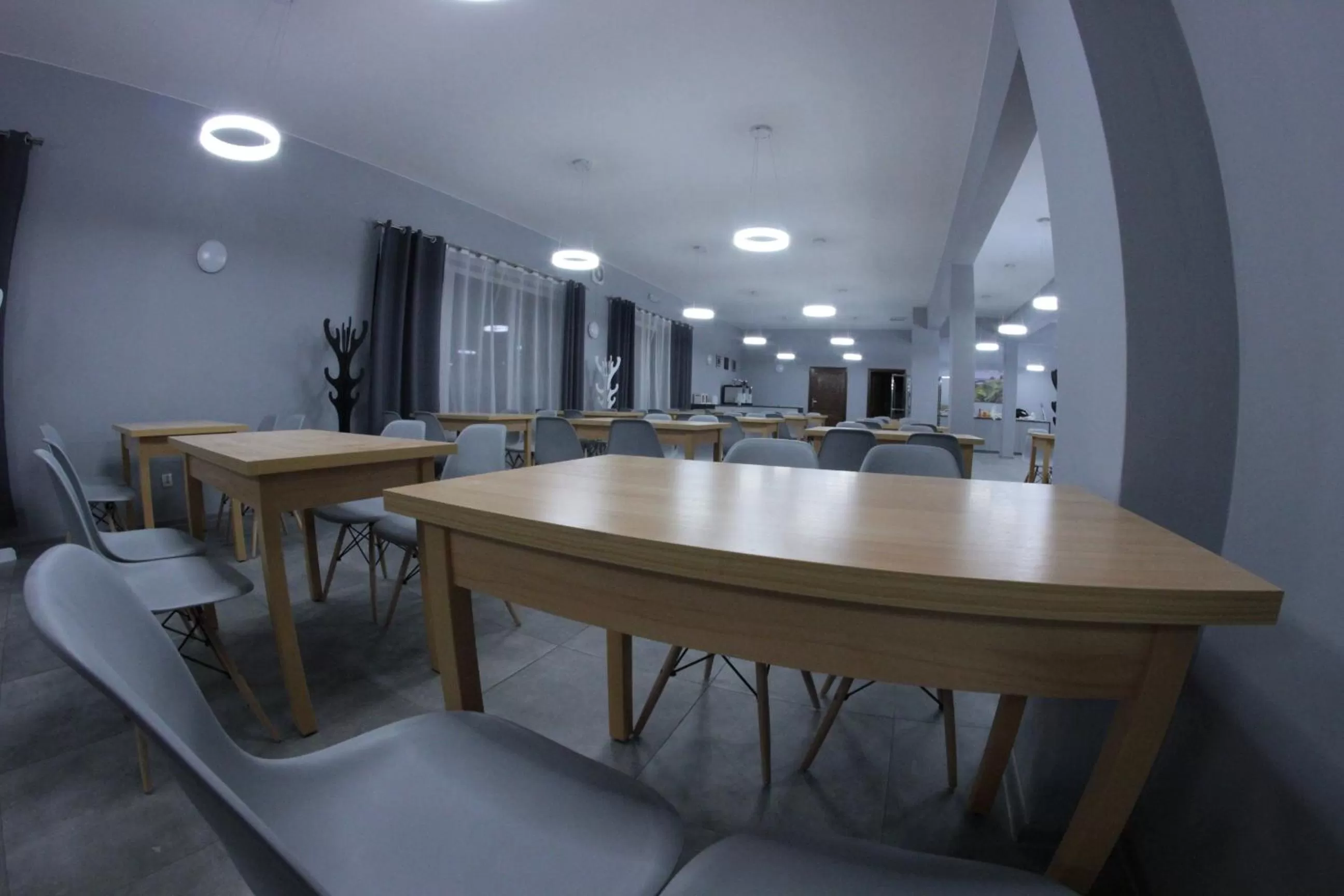 Restaurant/places to eat in dask resort